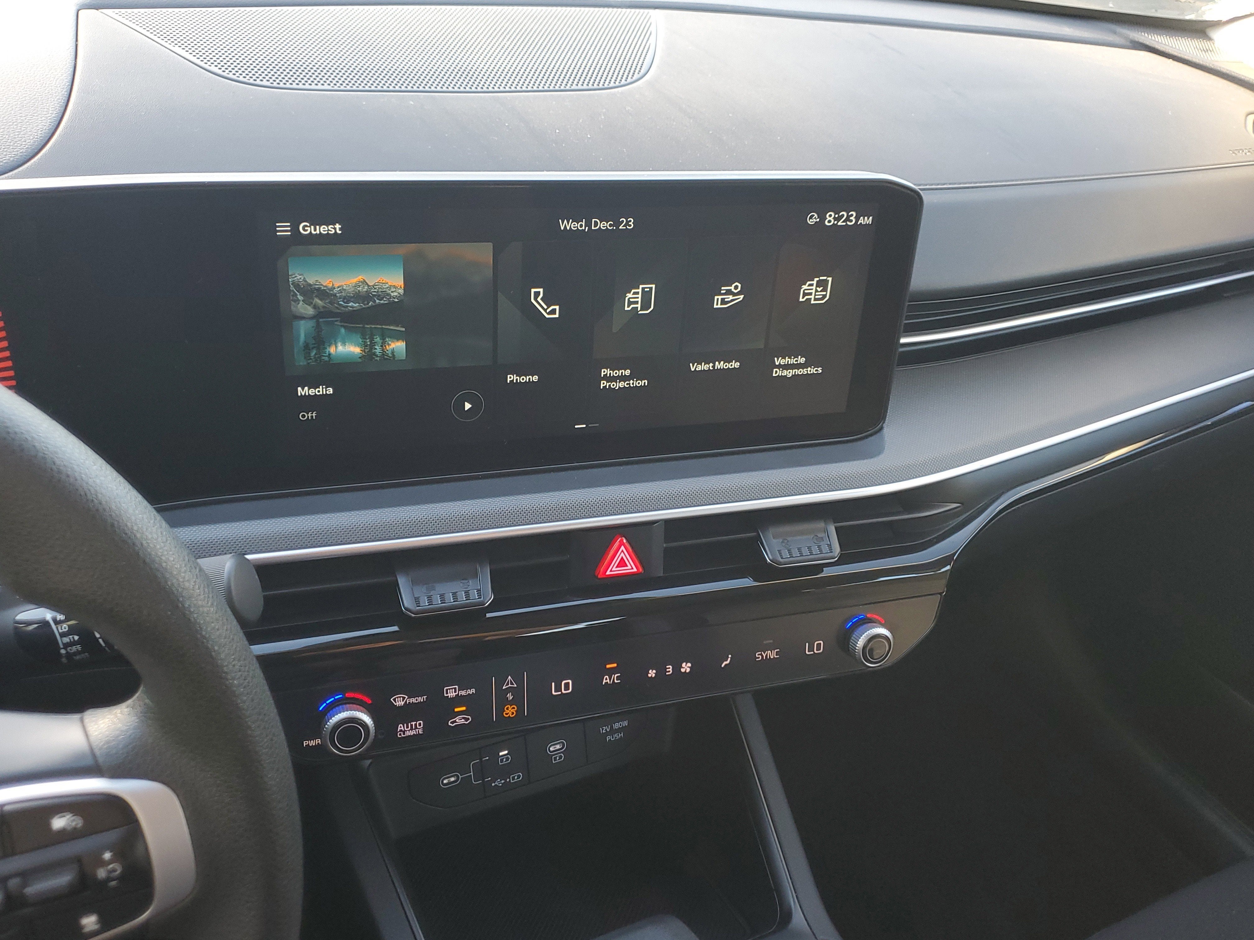 2025 Kia K5 LXS