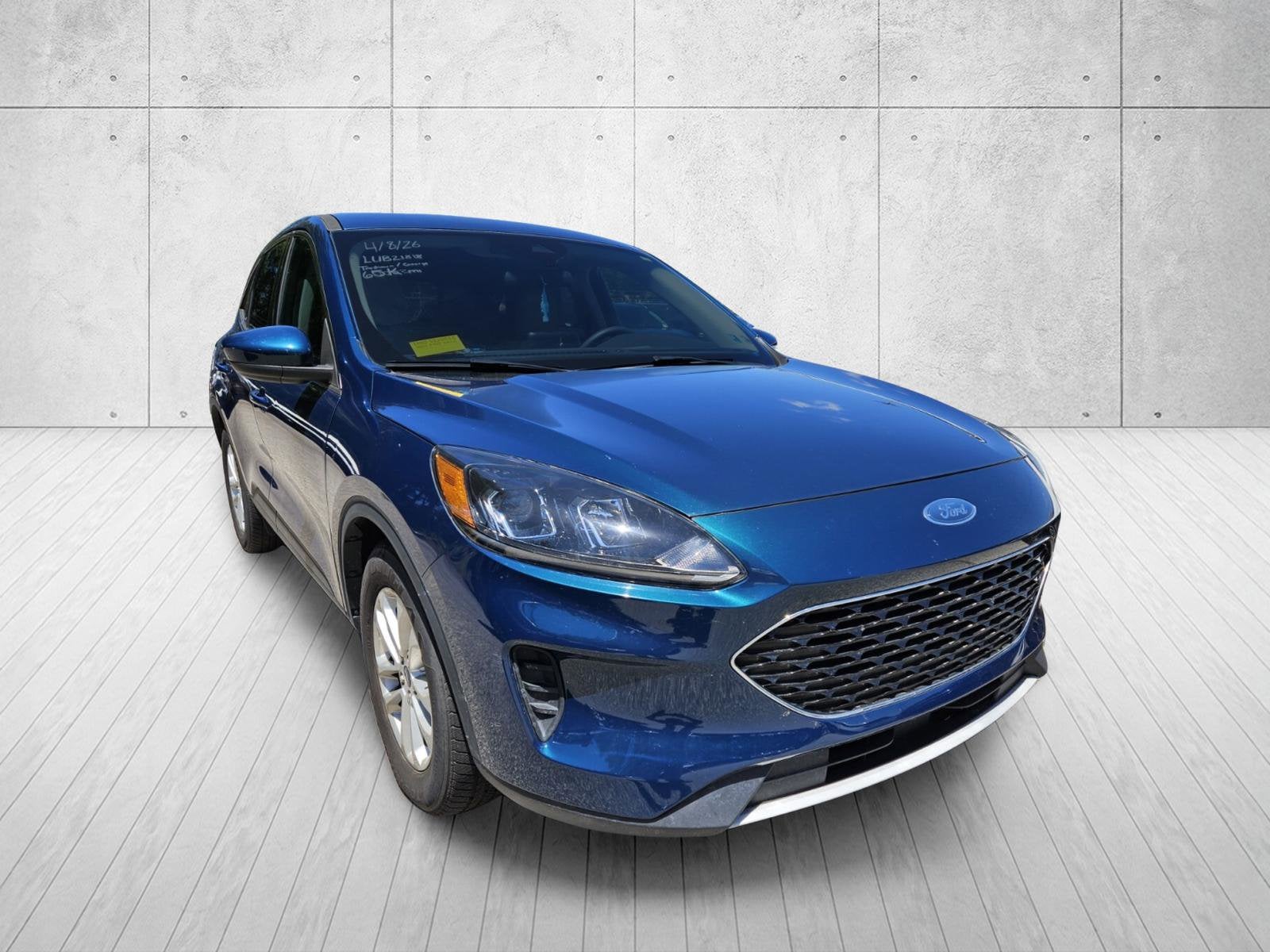 2020 Ford Escape SE