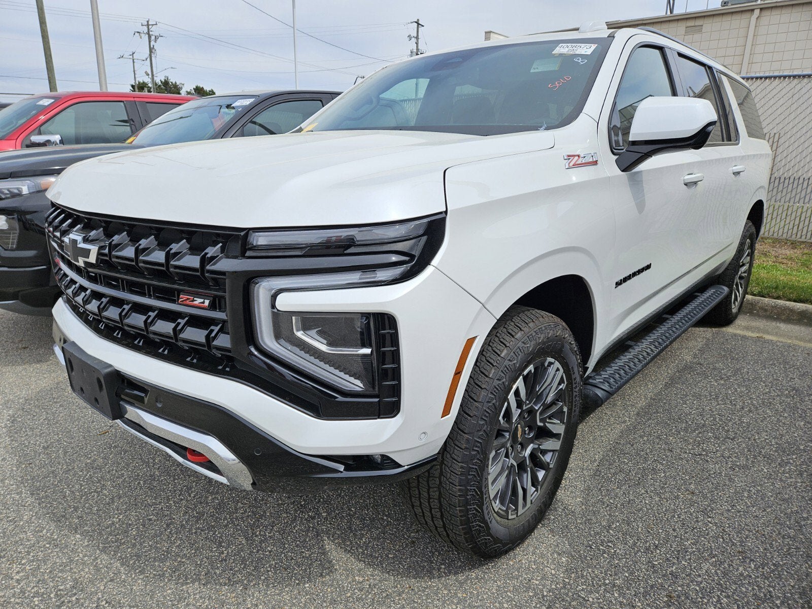 2025 Chevrolet Suburban Z71