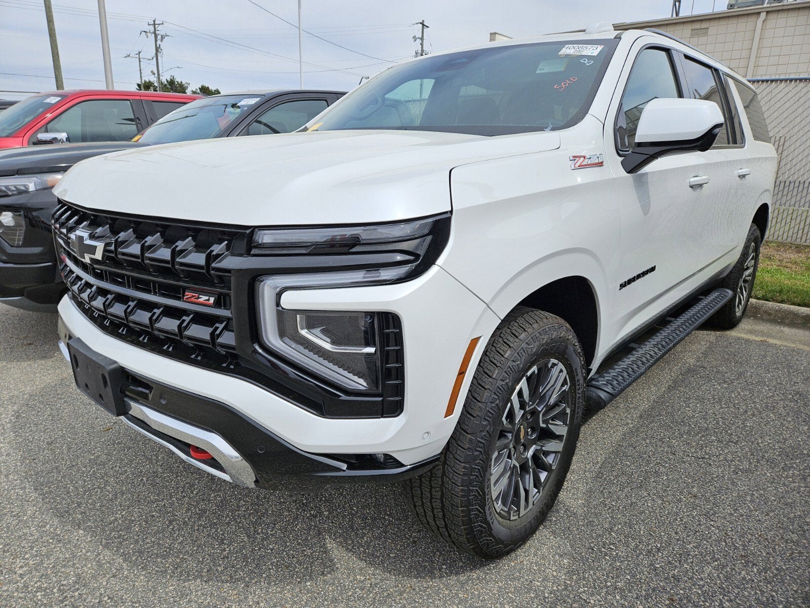 2025 Chevrolet Suburban Z71