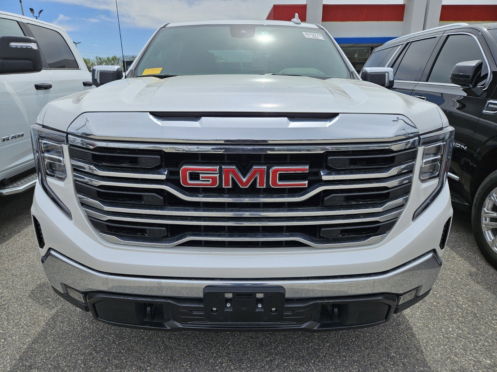 2022 GMC Sierra 1500 SLT