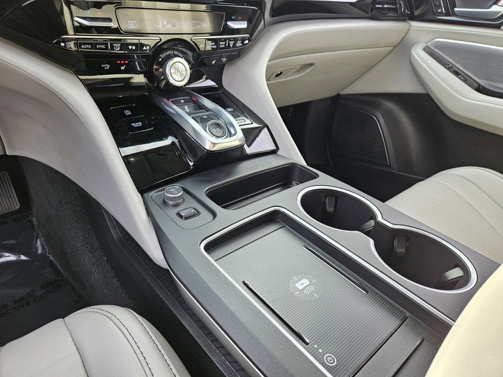 2025 Acura MDX w/Technology Package