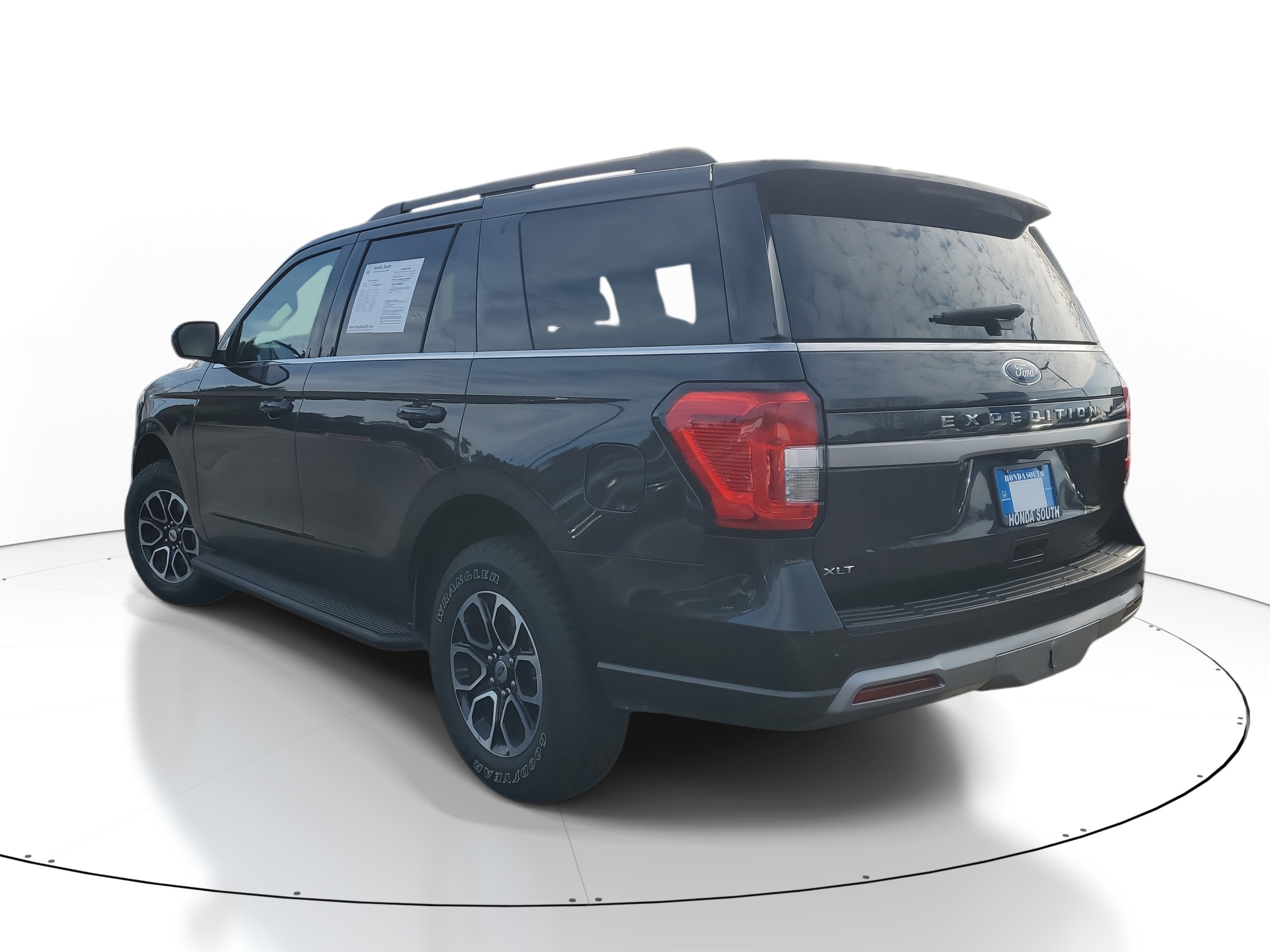 2024 Ford Expedition XLT