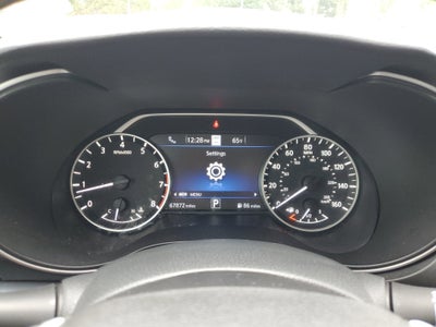 2023 Nissan Maxima SR