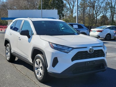 2024 Toyota RAV4 LE