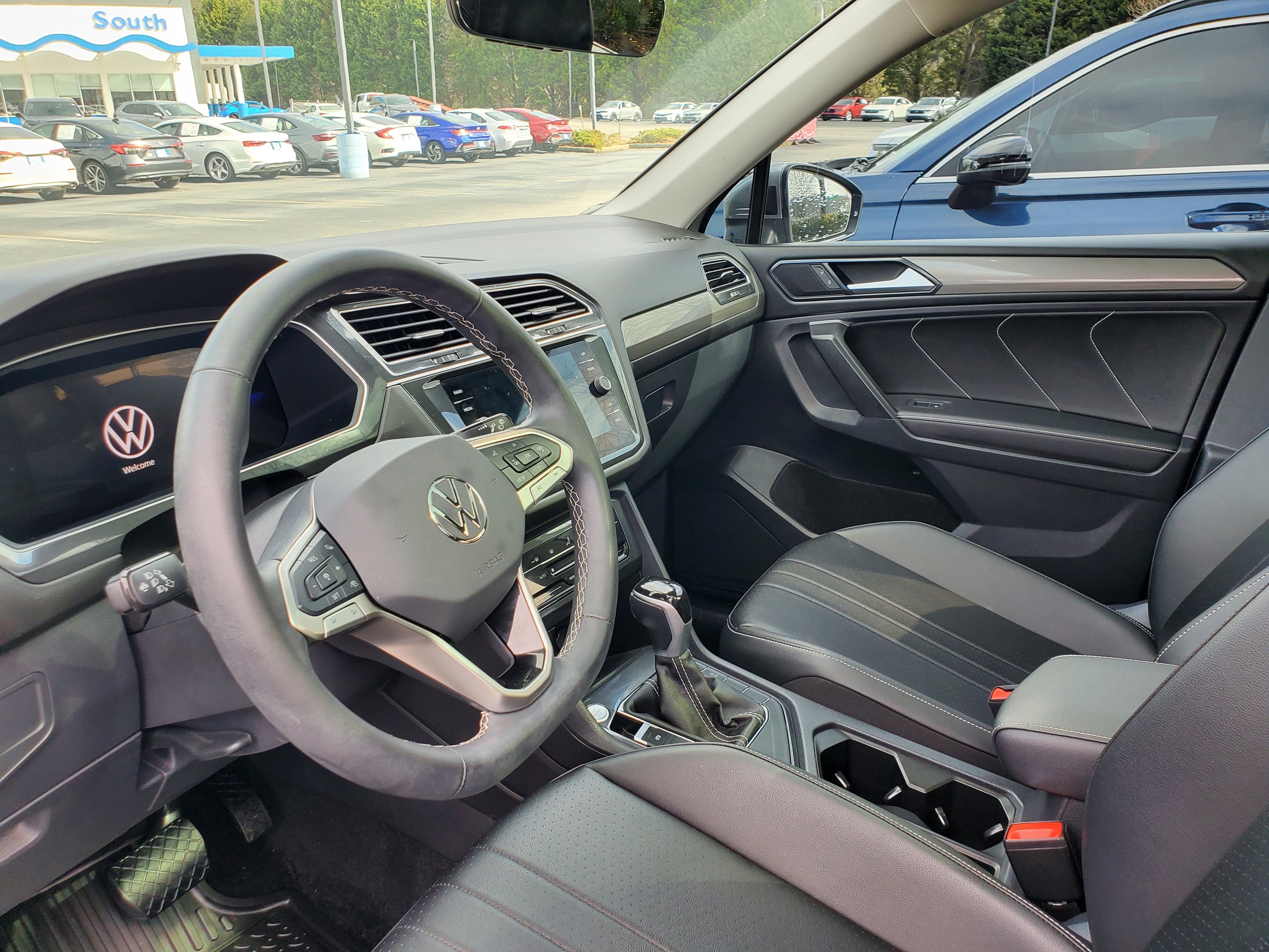 2024 Volkswagen Tiguan SE