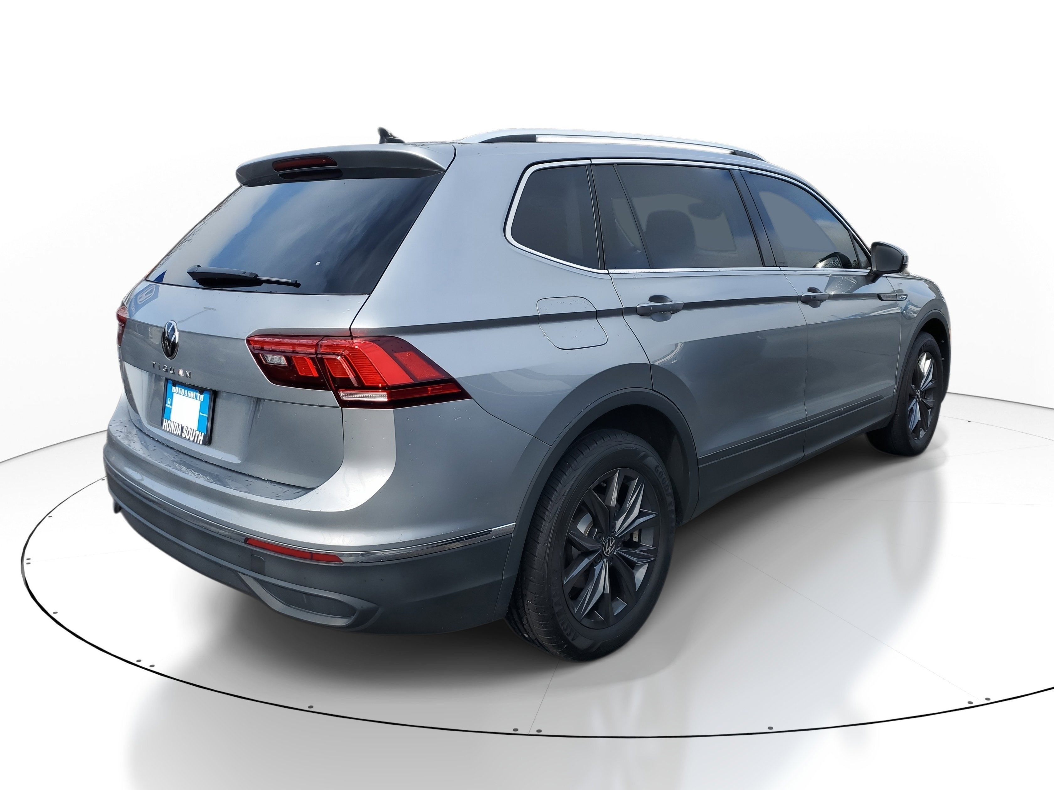 2024 Volkswagen Tiguan SE