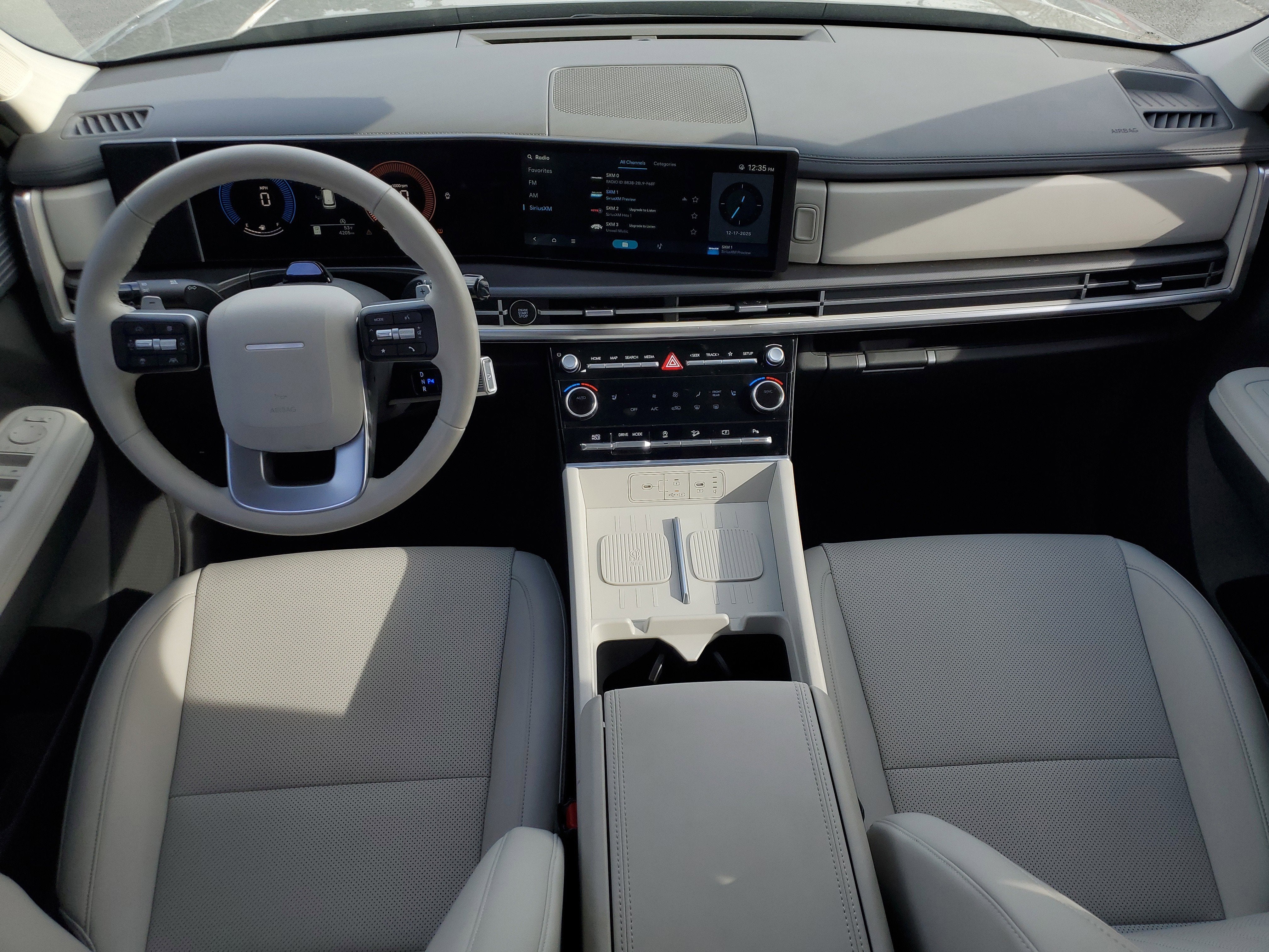 2025 Hyundai Santa Fe SEL