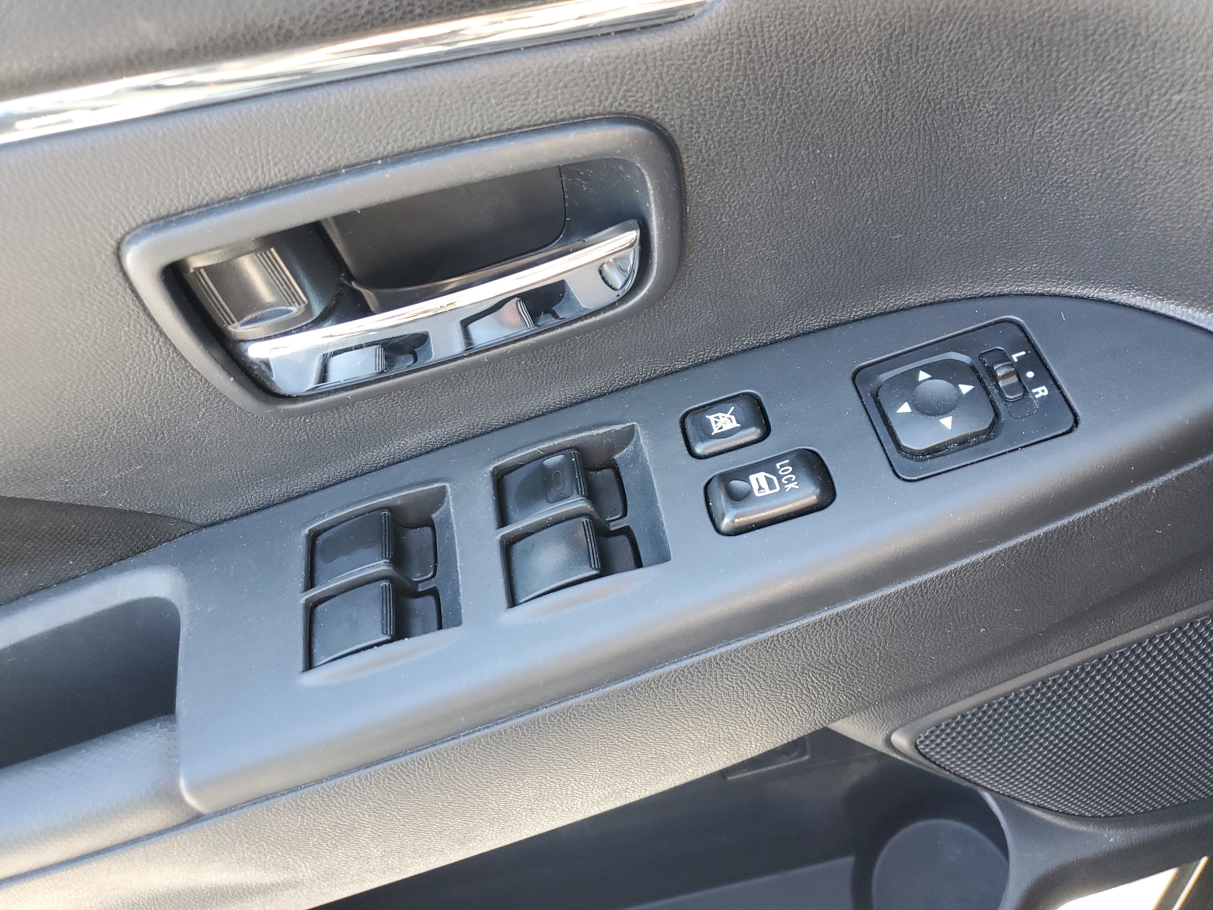 2023 Mitsubishi Outlander Sport Base