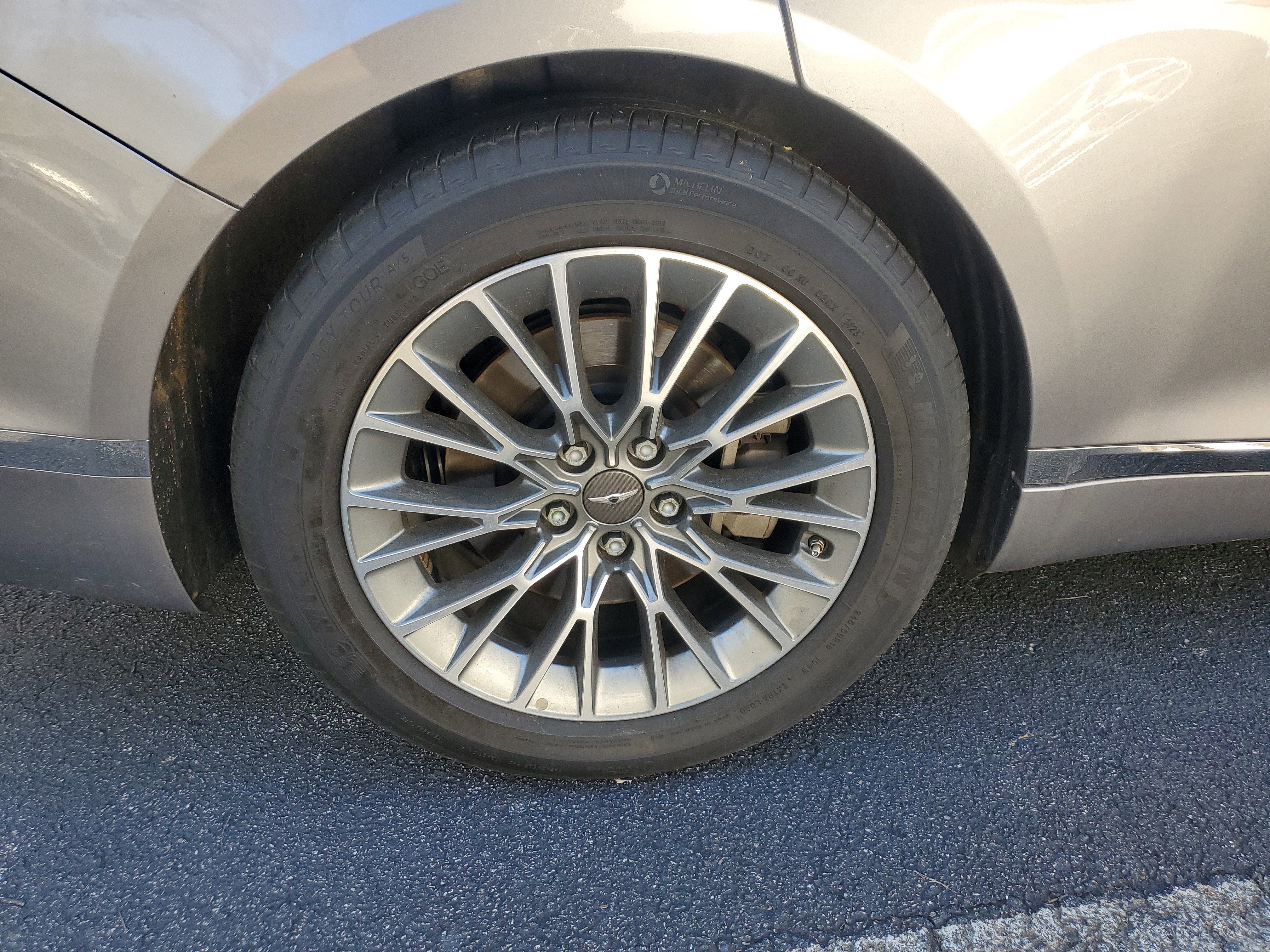 2023 Genesis G80 2.5T