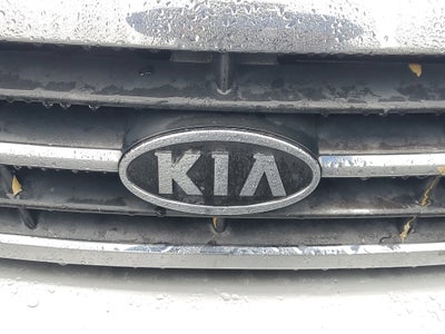 2005 Kia Optima Base