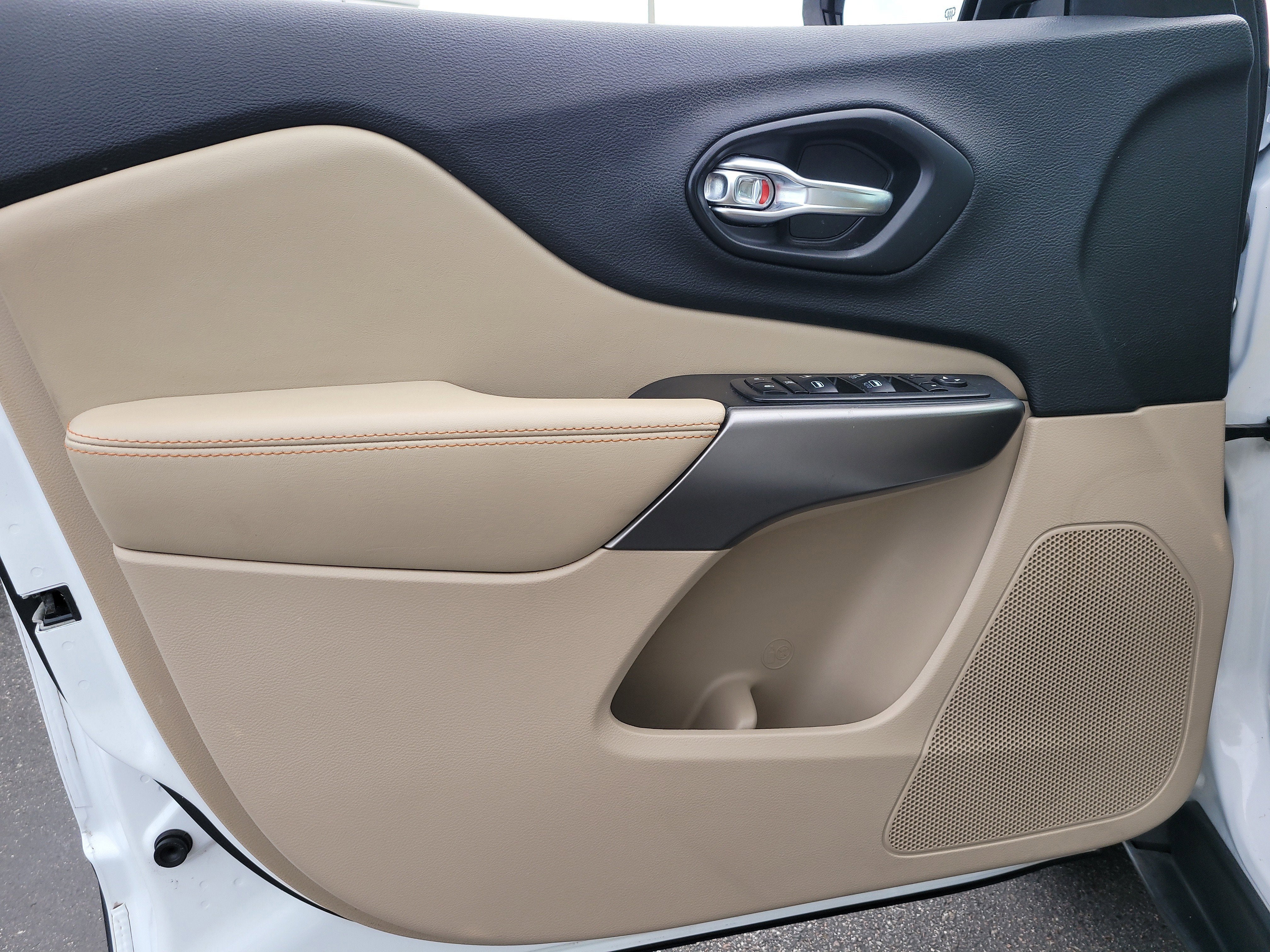 2021 Jeep Cherokee Latitude