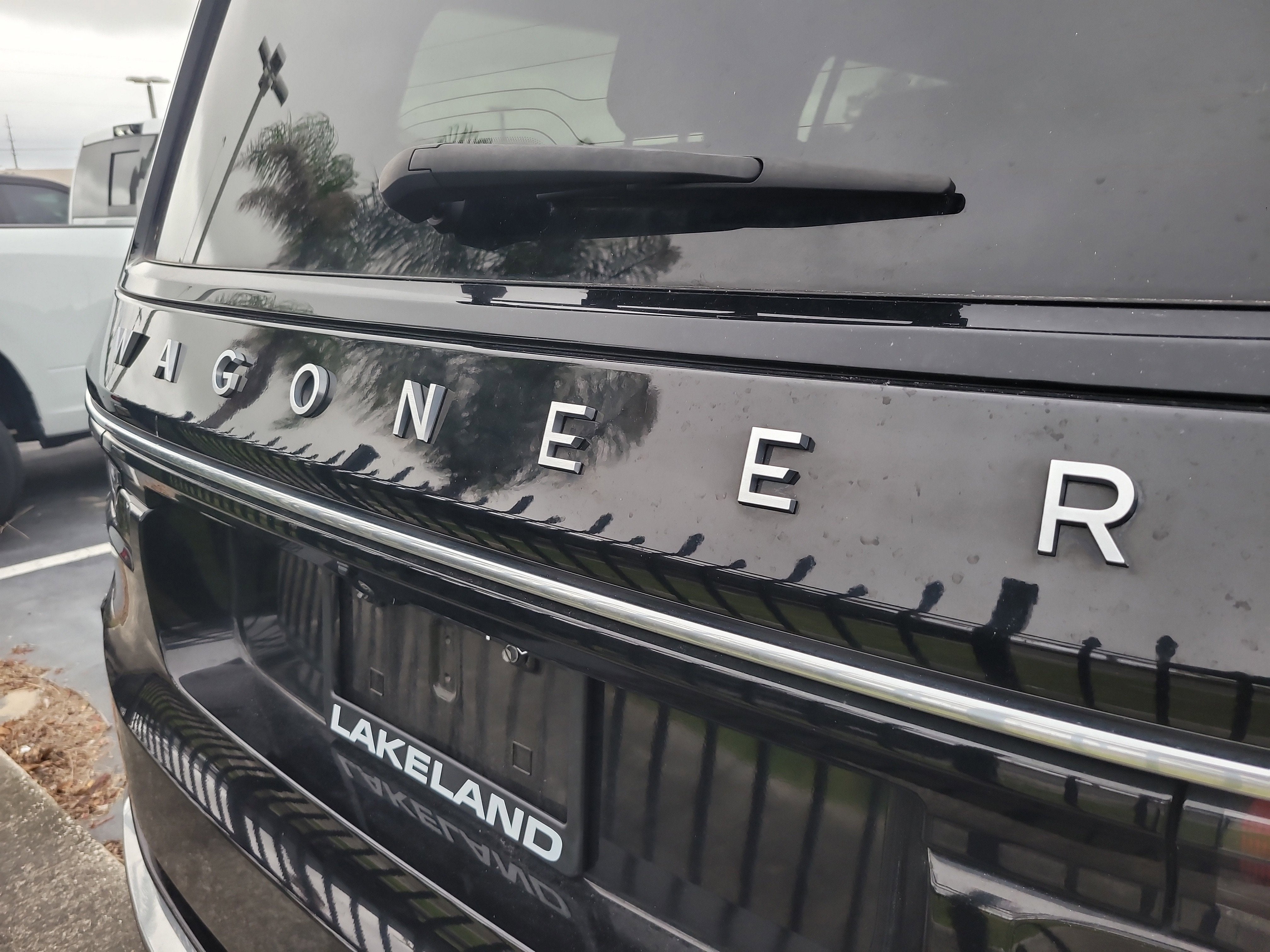 2023 Jeep Wagoneer Series II