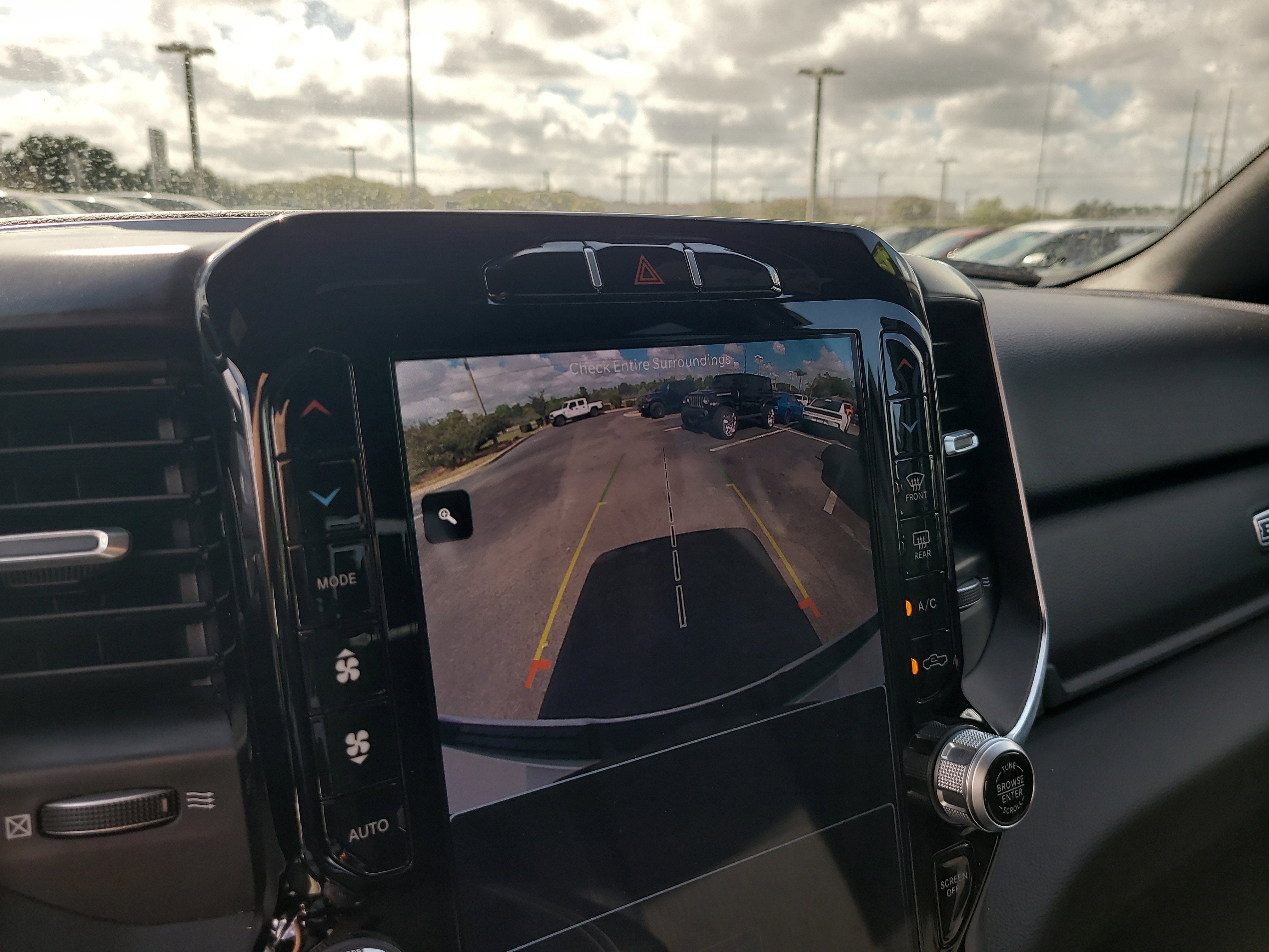 2024 RAM 1500 Big Horn