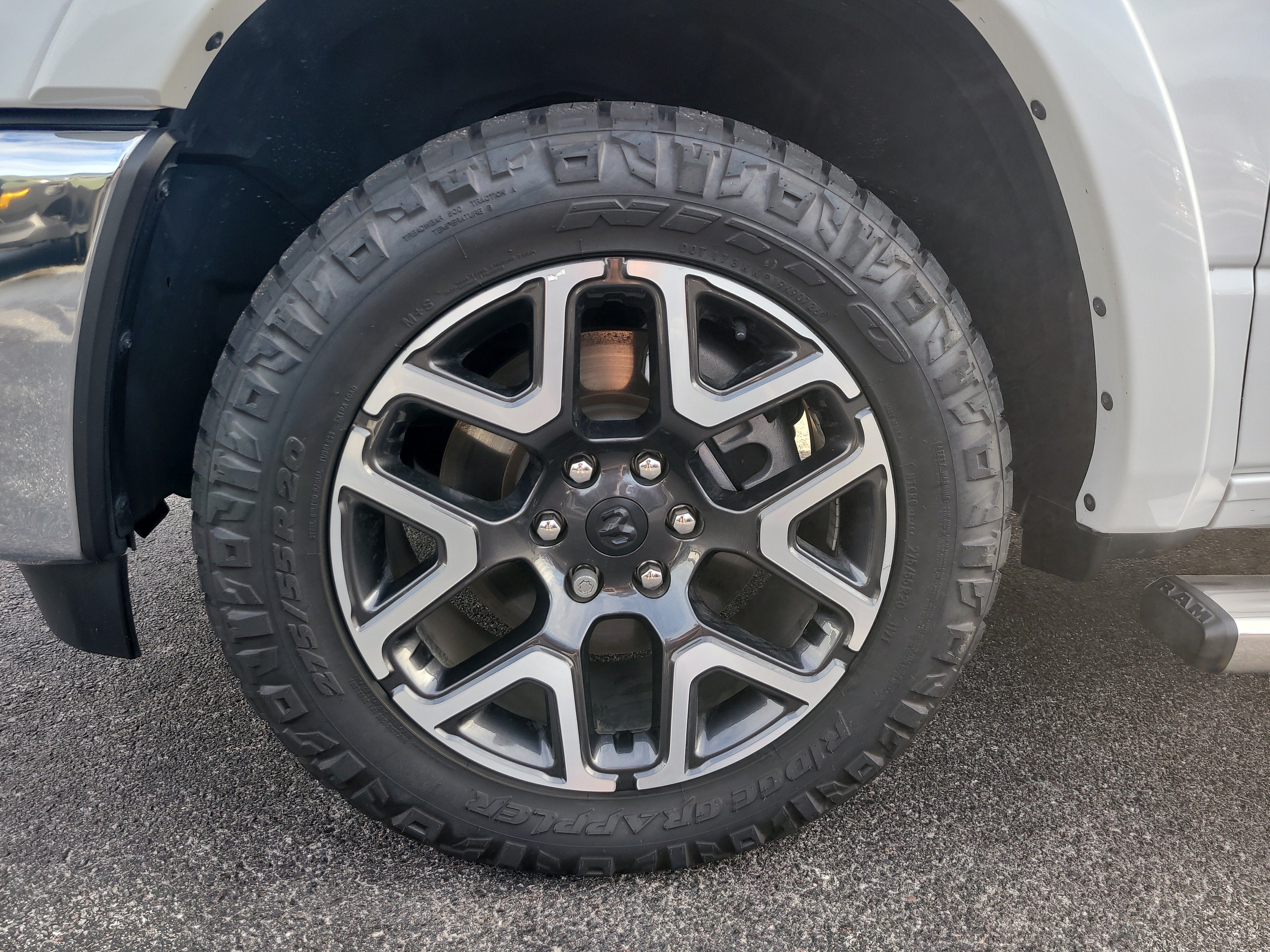 2025 RAM 1500 Laramie