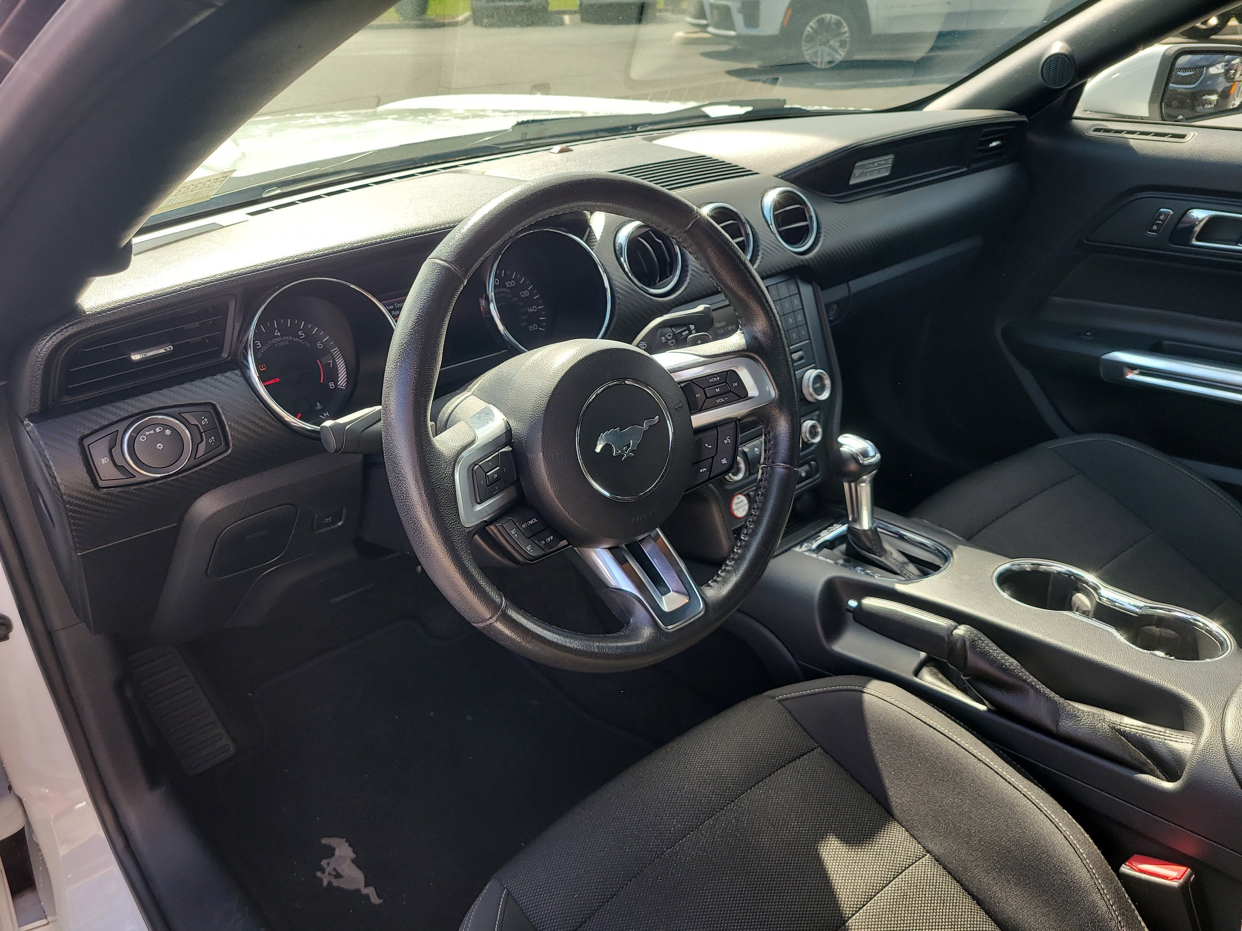 2015 Ford Mustang V6