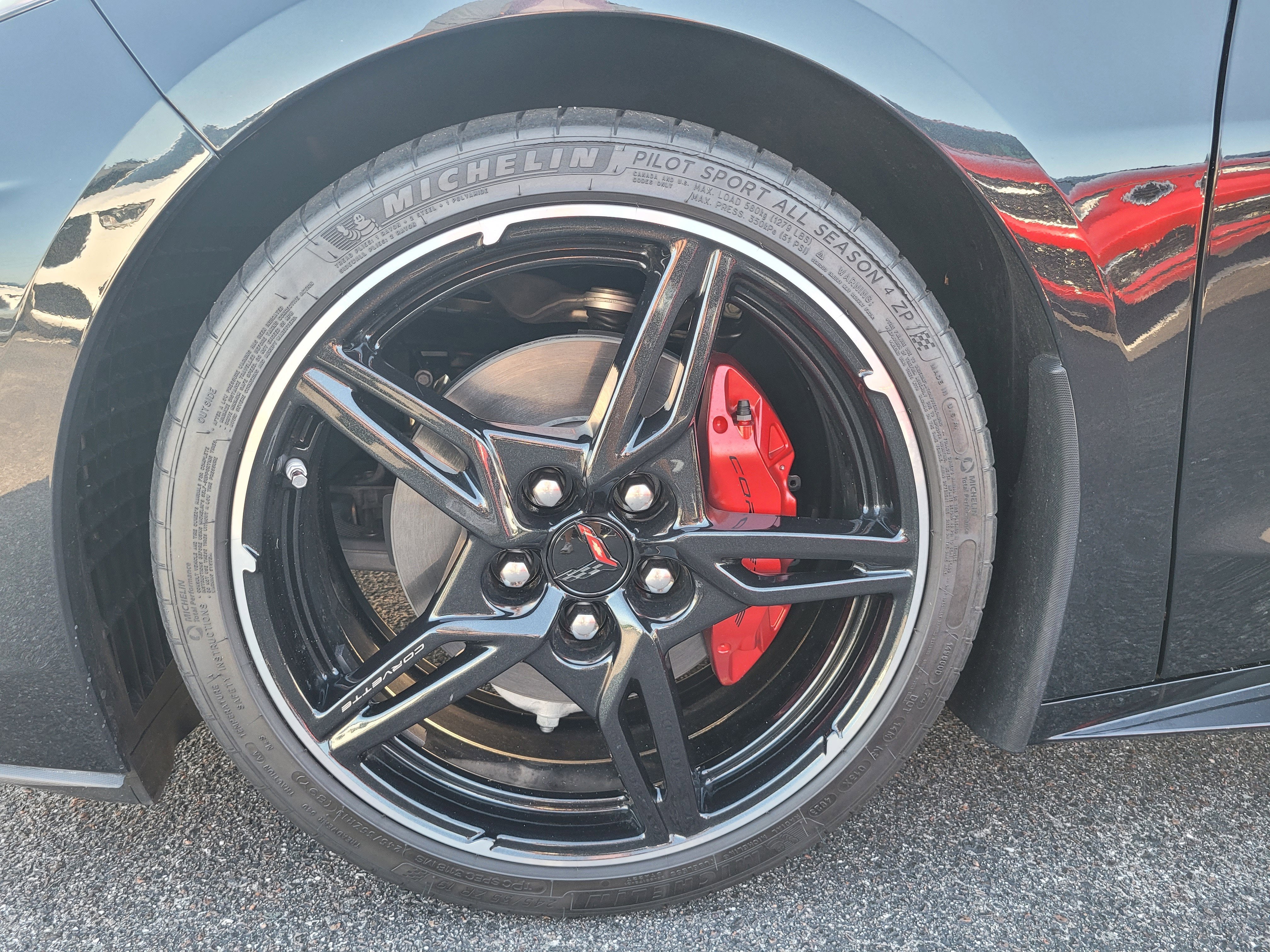 2024 Chevrolet Corvette 2LT