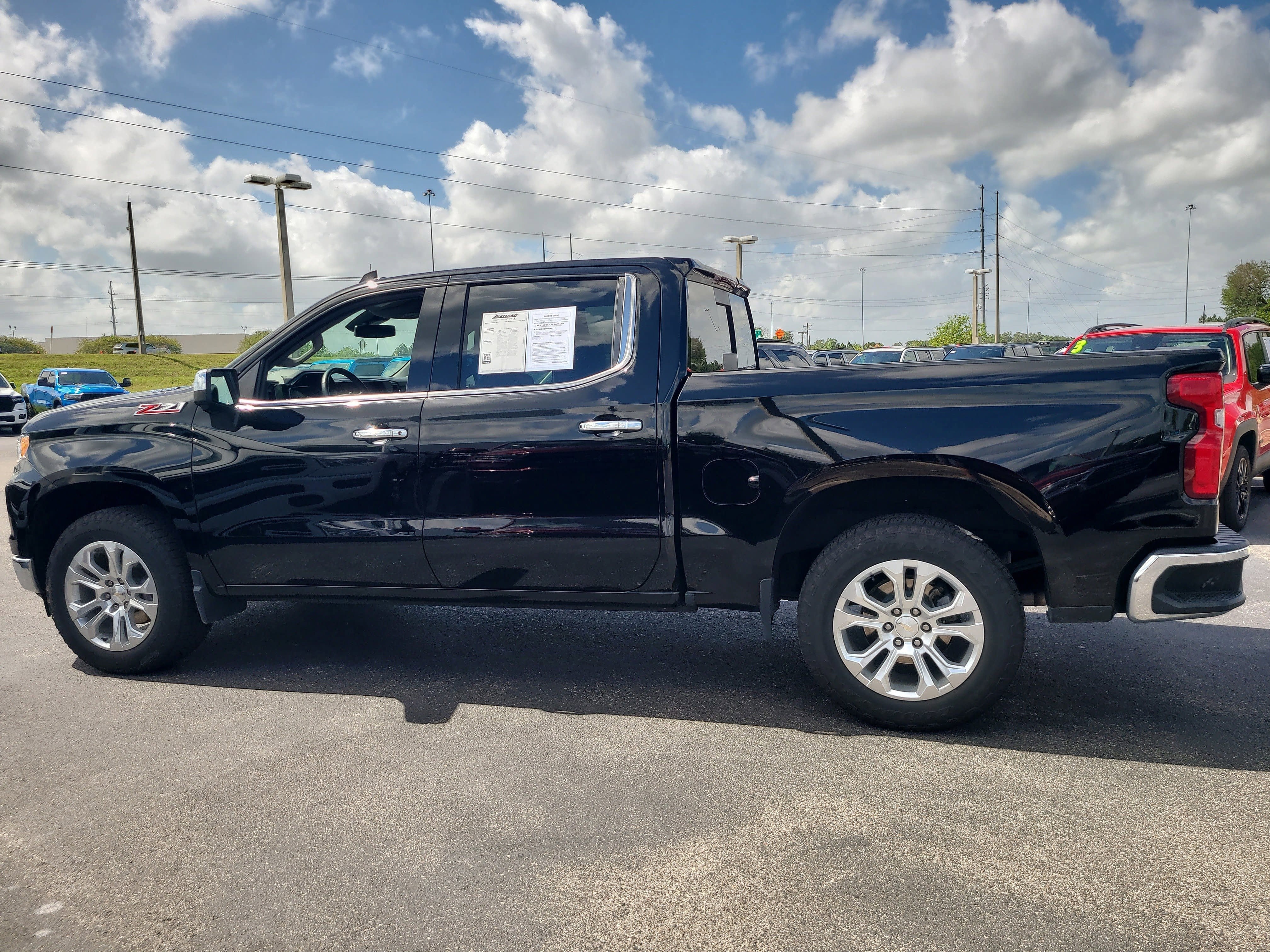 2024 Chevrolet Silverado 1500 LTZ