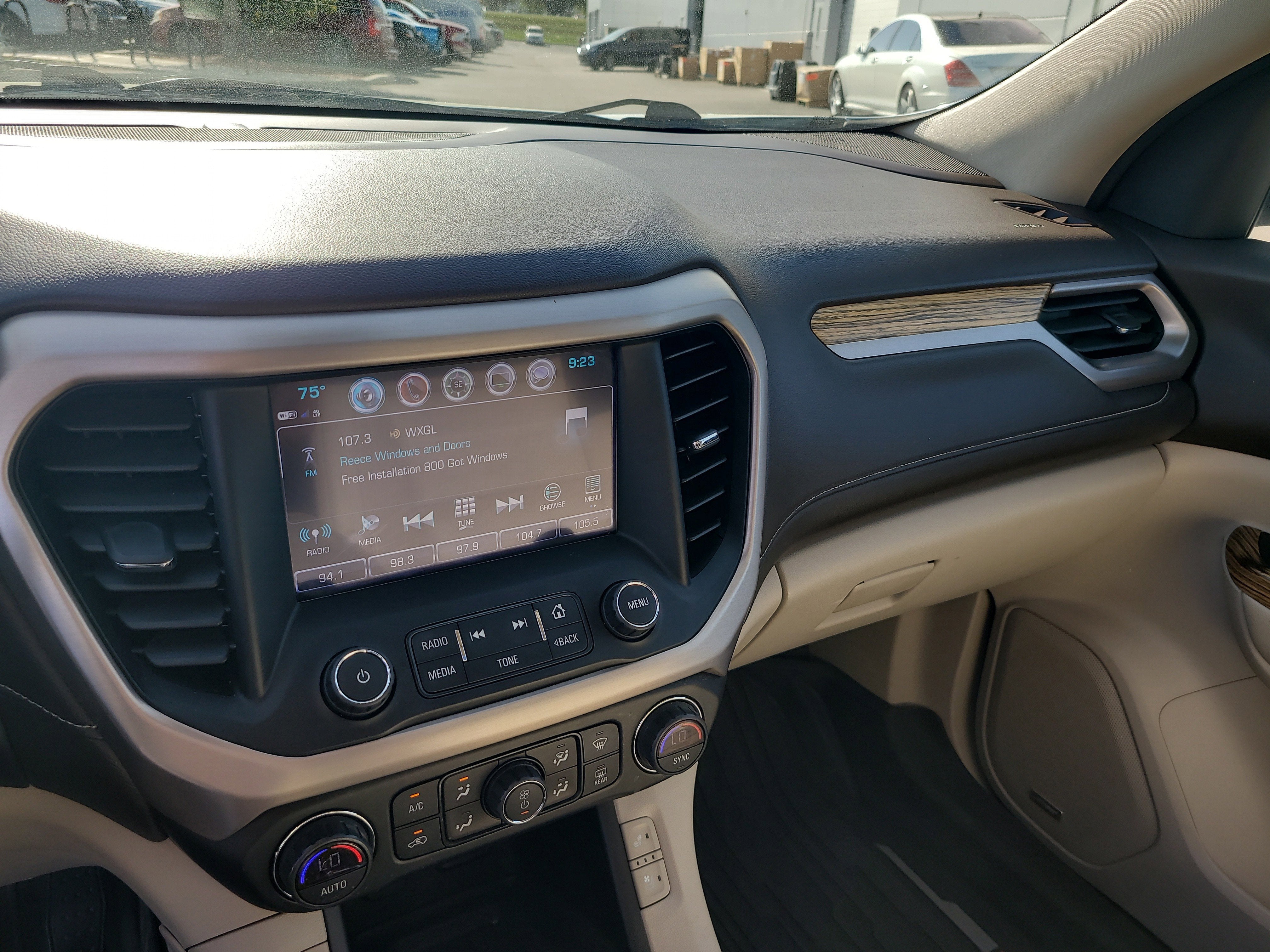 2019 GMC Acadia Denali