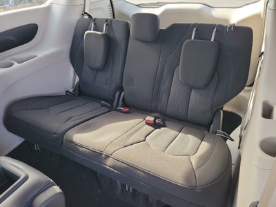 2021 Chrysler Pacifica Touring