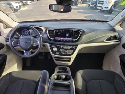 2021 Chrysler Pacifica Touring