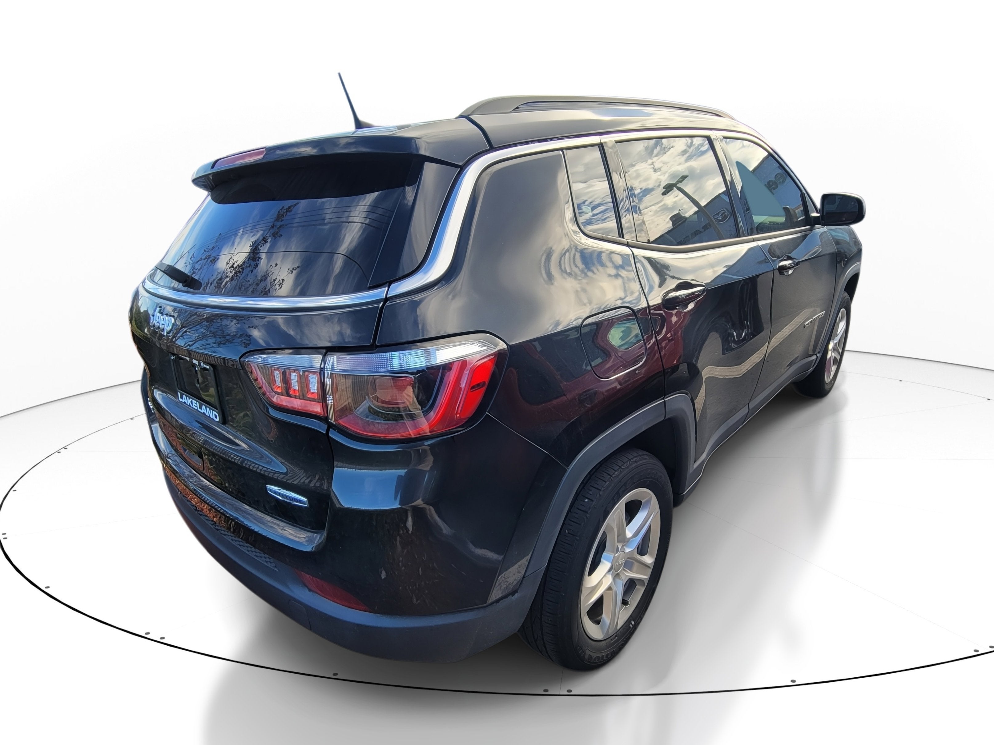 2023 Jeep Compass Latitude