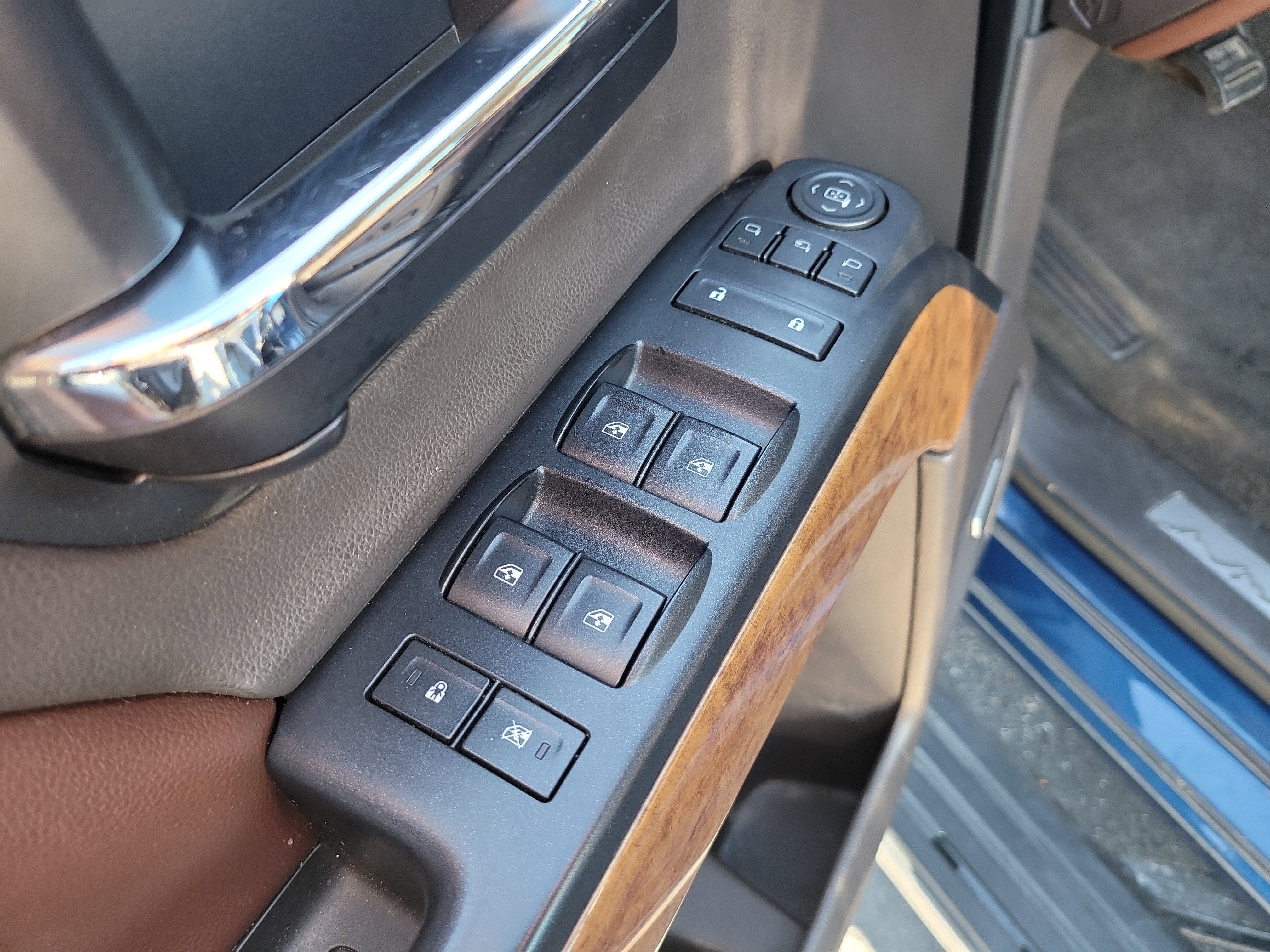 2017 Chevrolet Silverado 1500 High Country