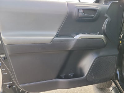 2021 Toyota Tacoma 4WD SR