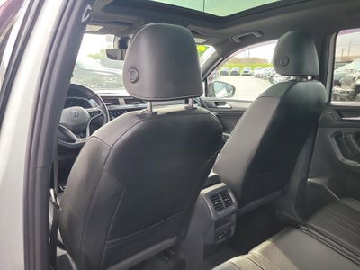 2022 Volkswagen Tiguan SE R-Line Black