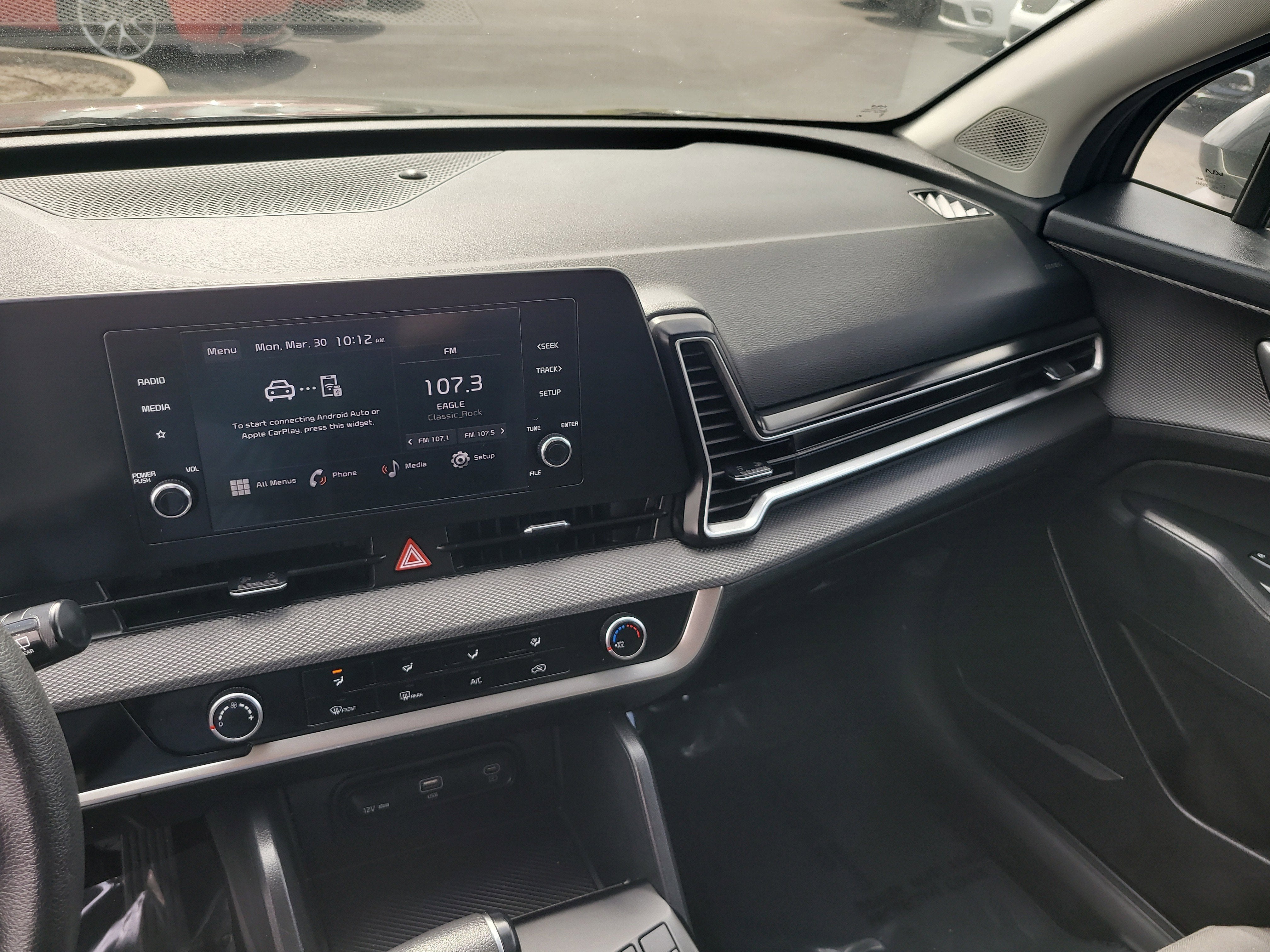 2025 Kia Sportage LX