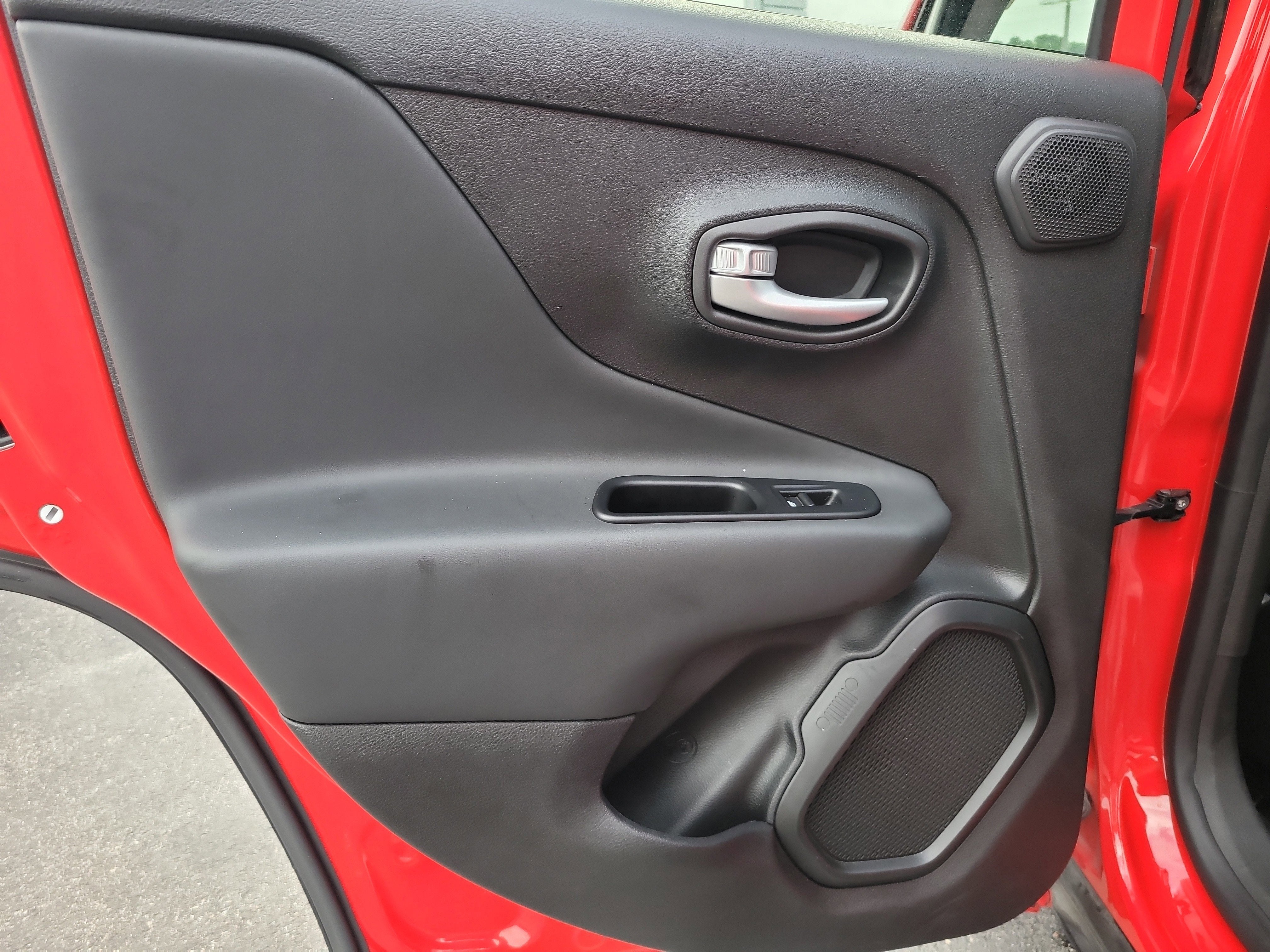 2023 Jeep Renegade Altitude