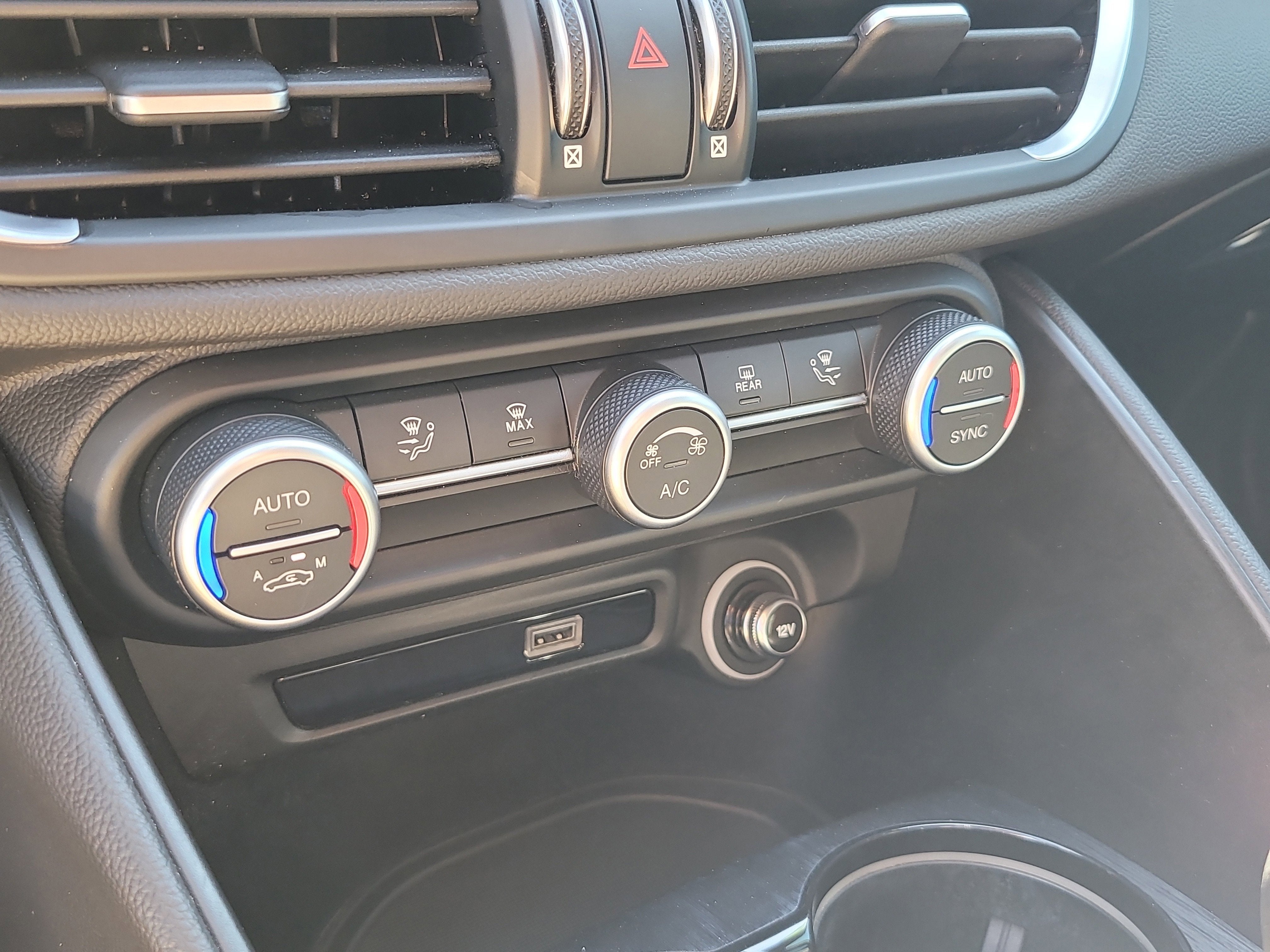 2021 Alfa Romeo Giulia Base