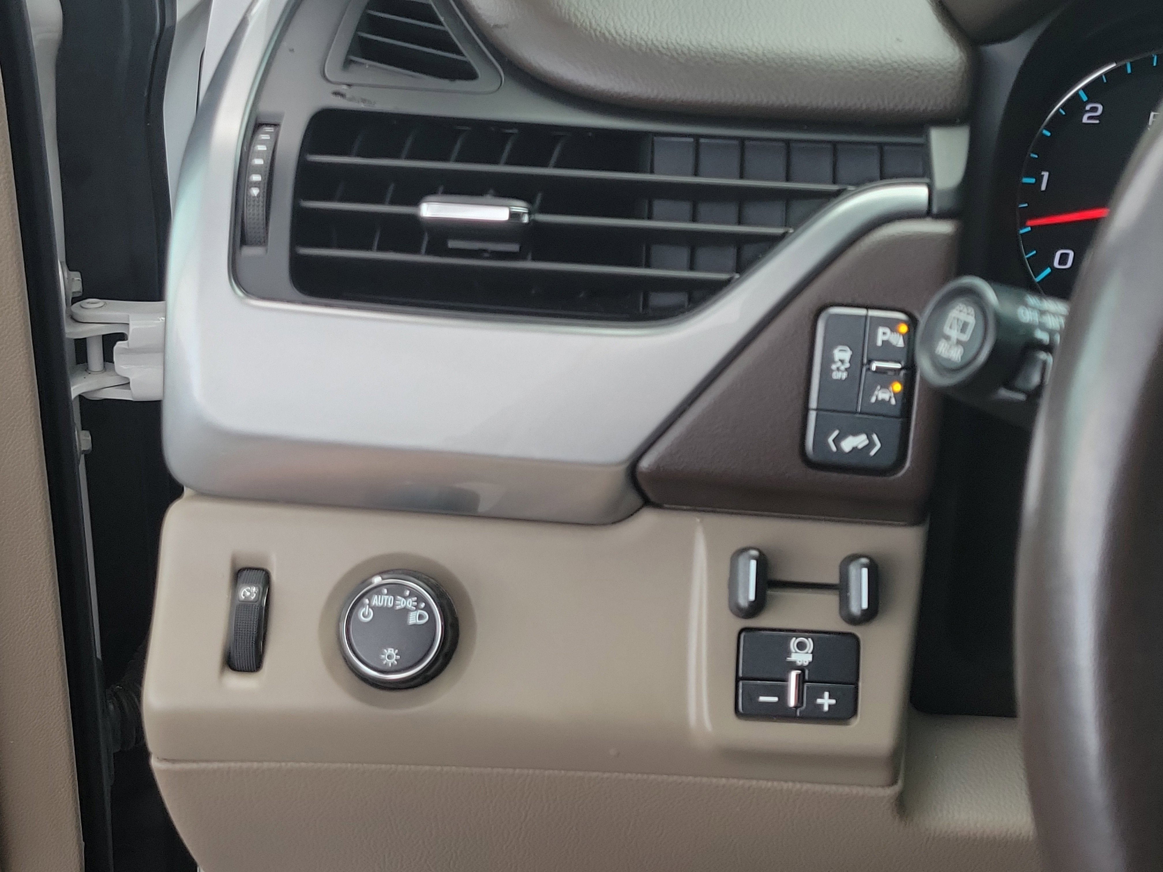 2019 Chevrolet Suburban LS