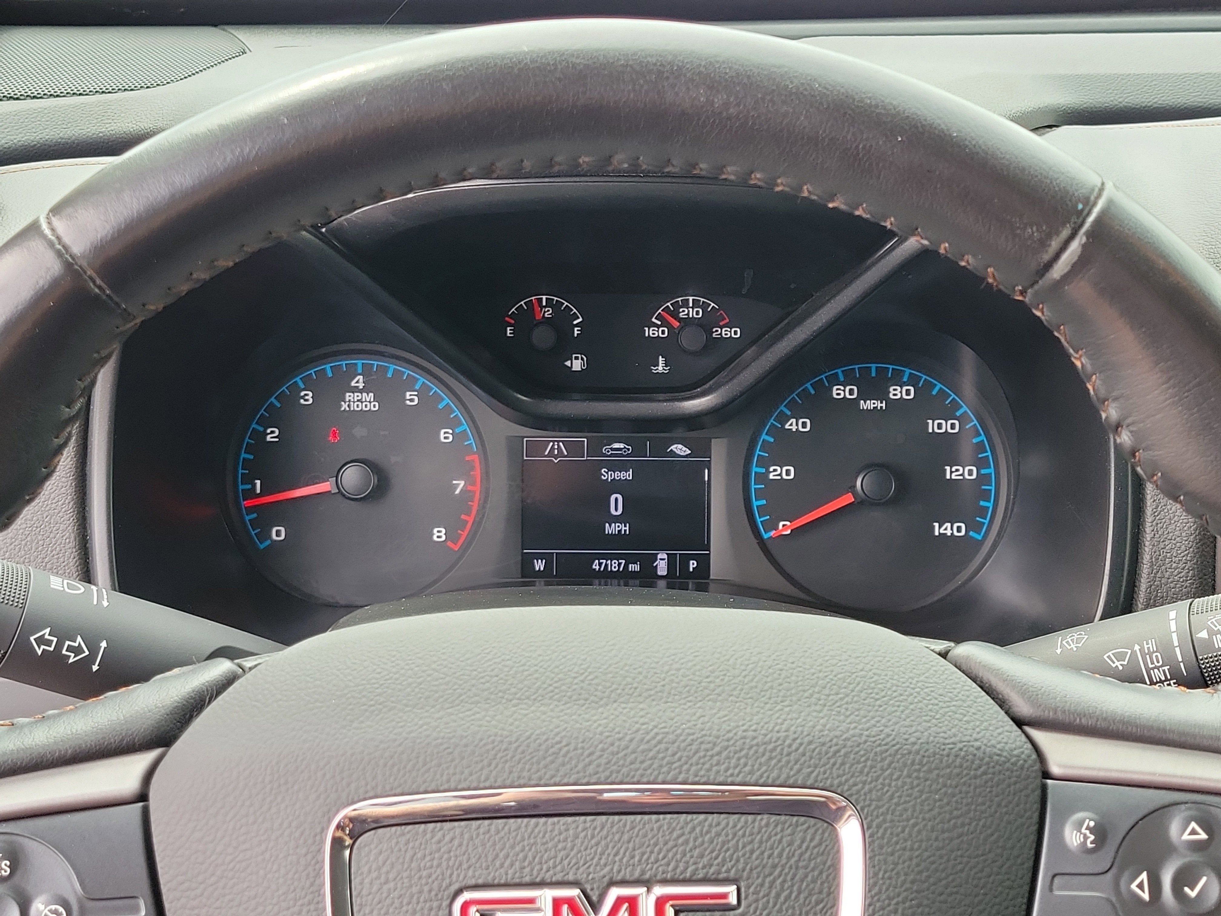2022 GMC Canyon 4WD AT4 w/Cloth