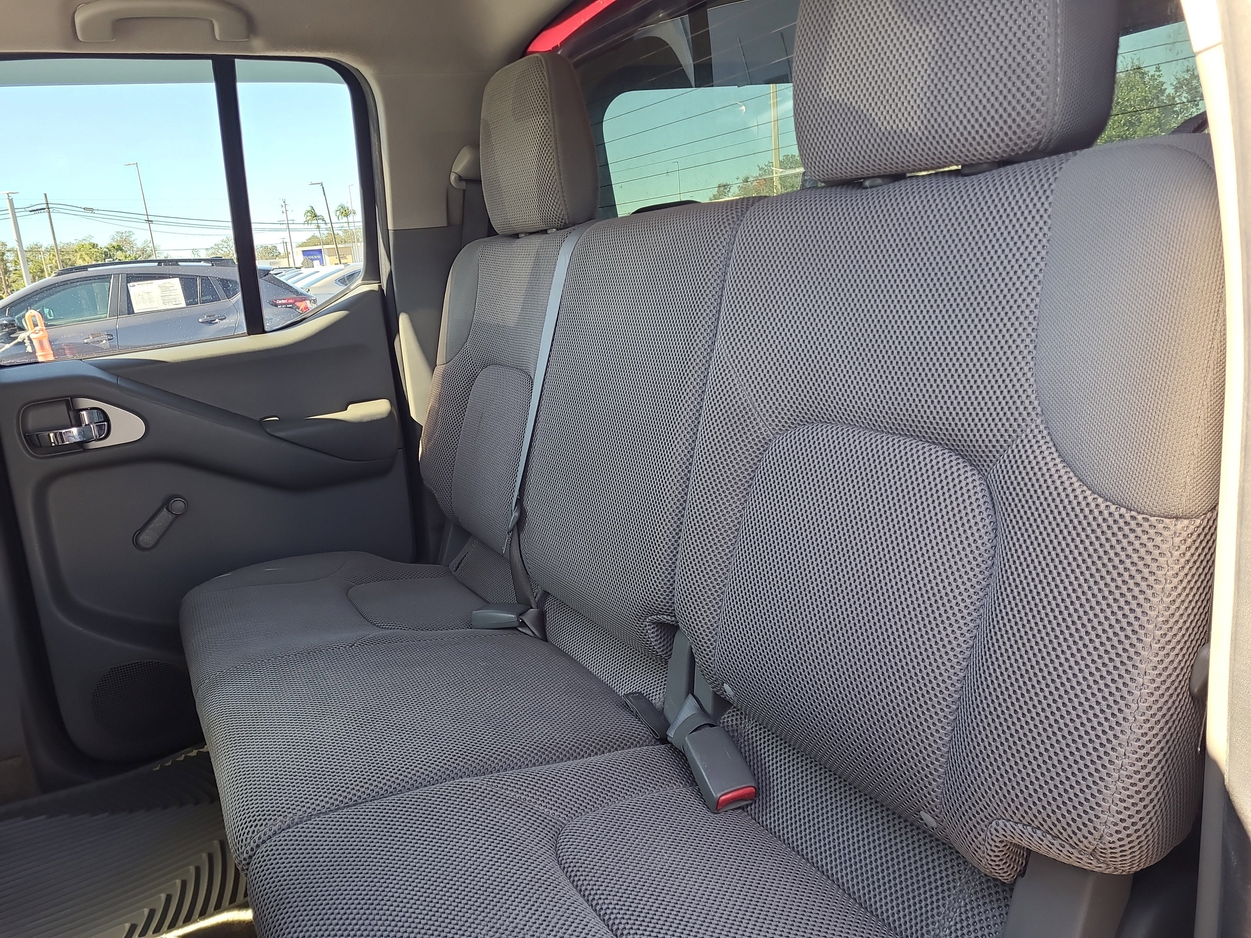 2014 Nissan Frontier S