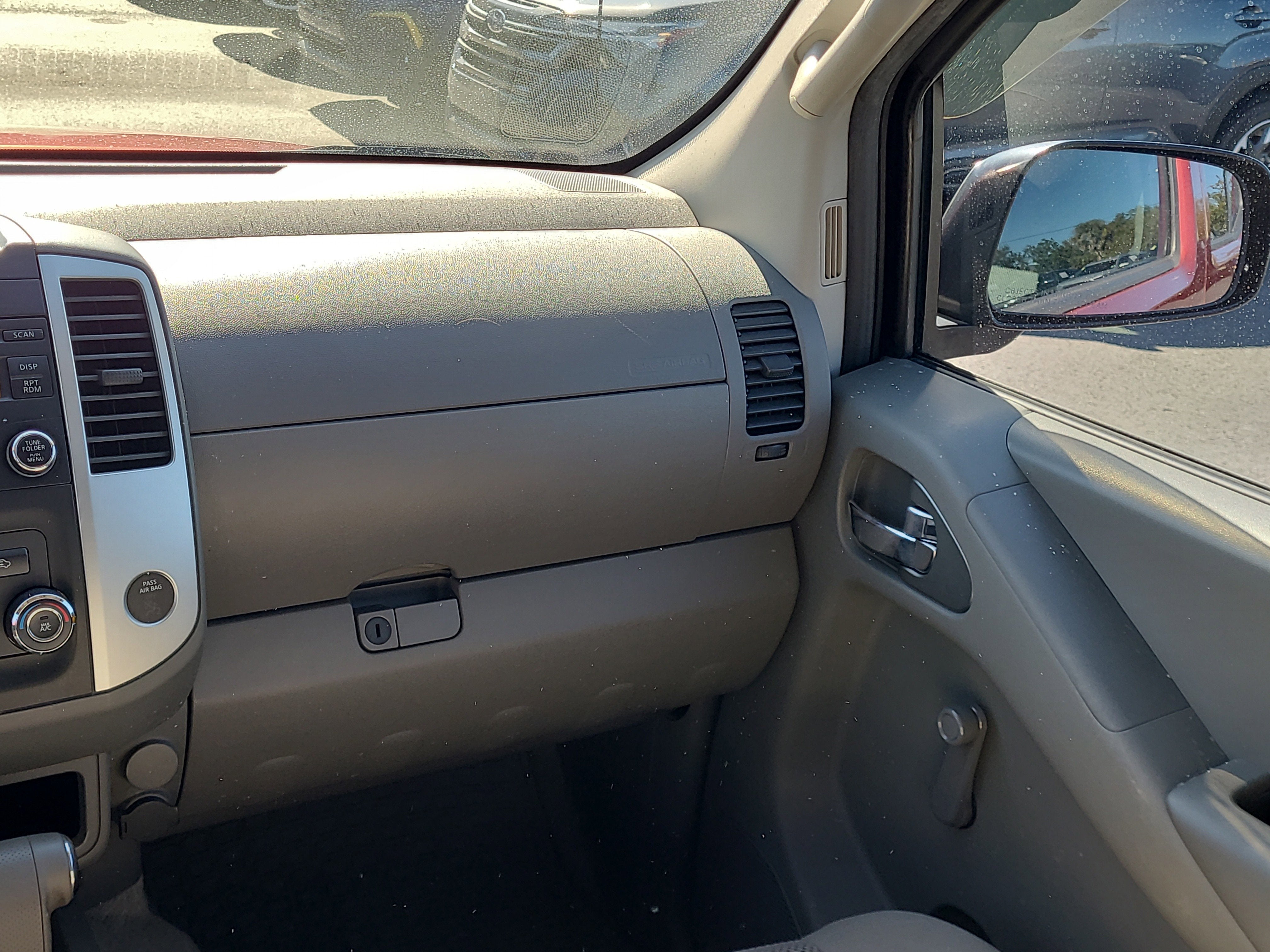 2014 Nissan Frontier S