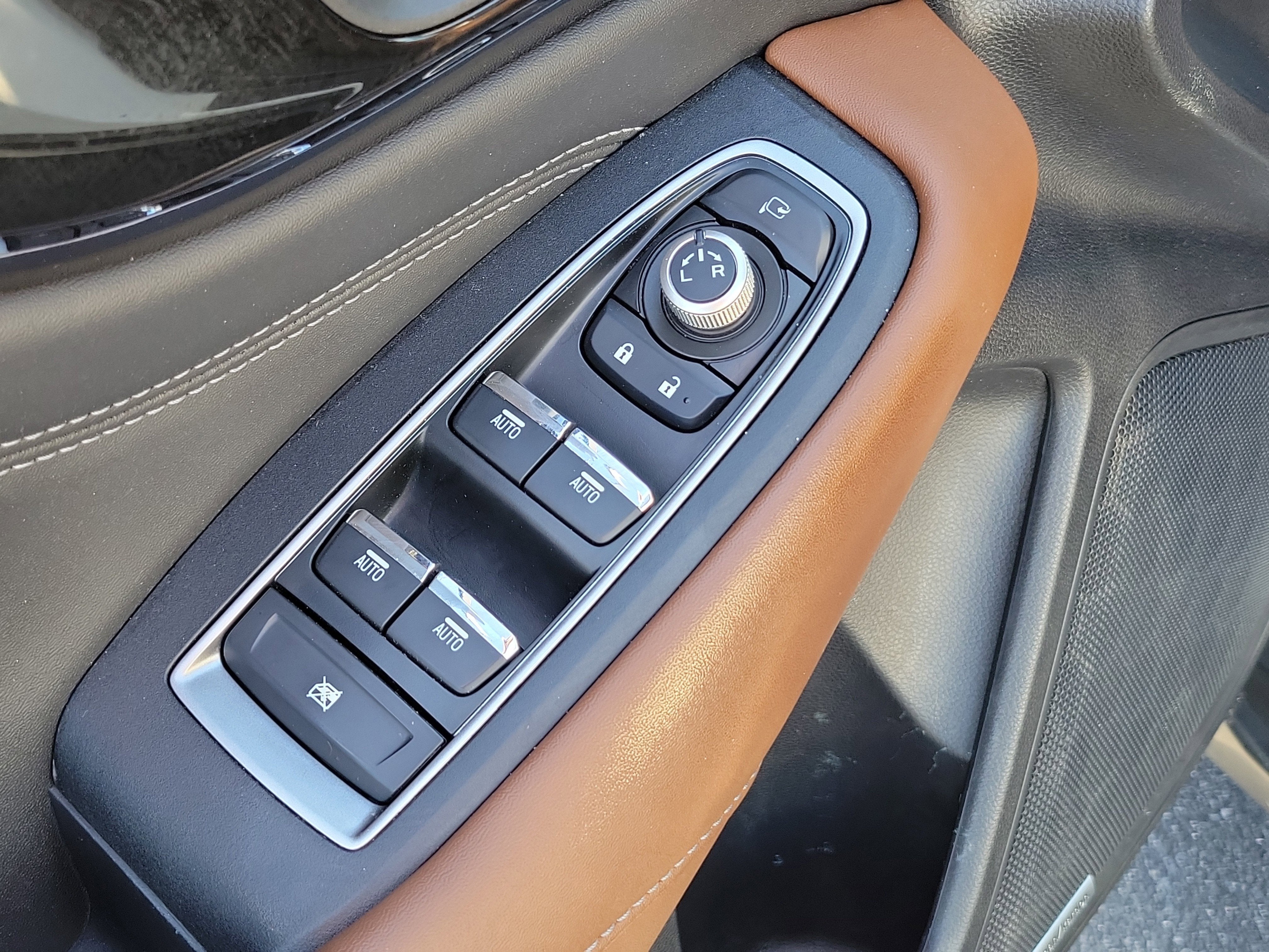 2020 Subaru Outback Touring XT