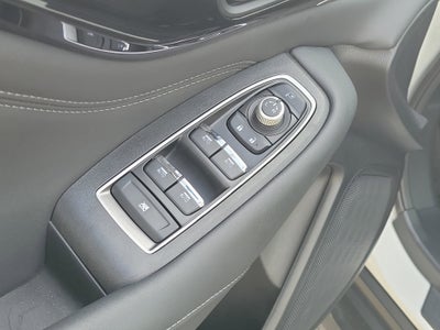 2025 Subaru Outback Touring XT