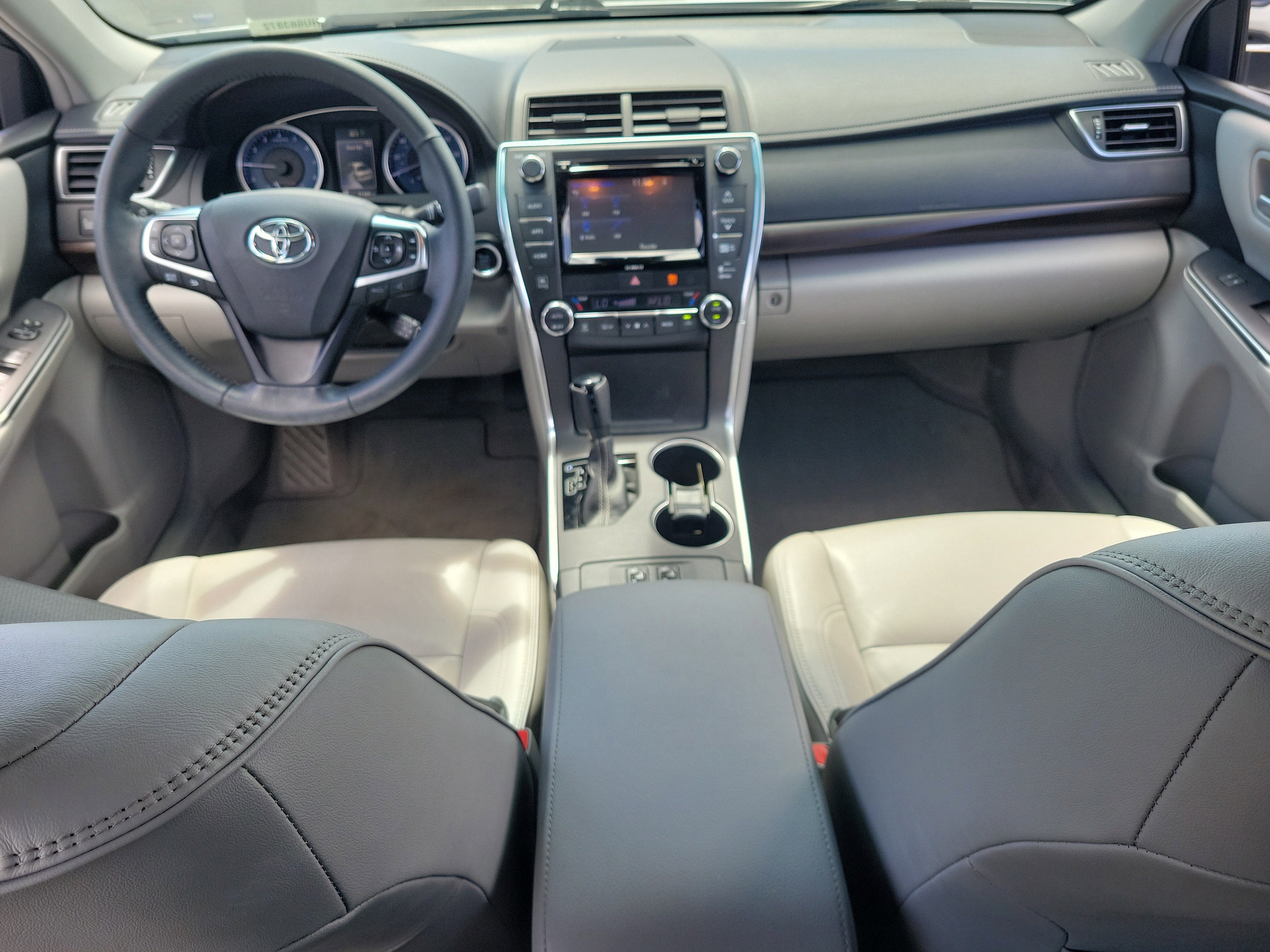 2017 Toyota Camry XLE