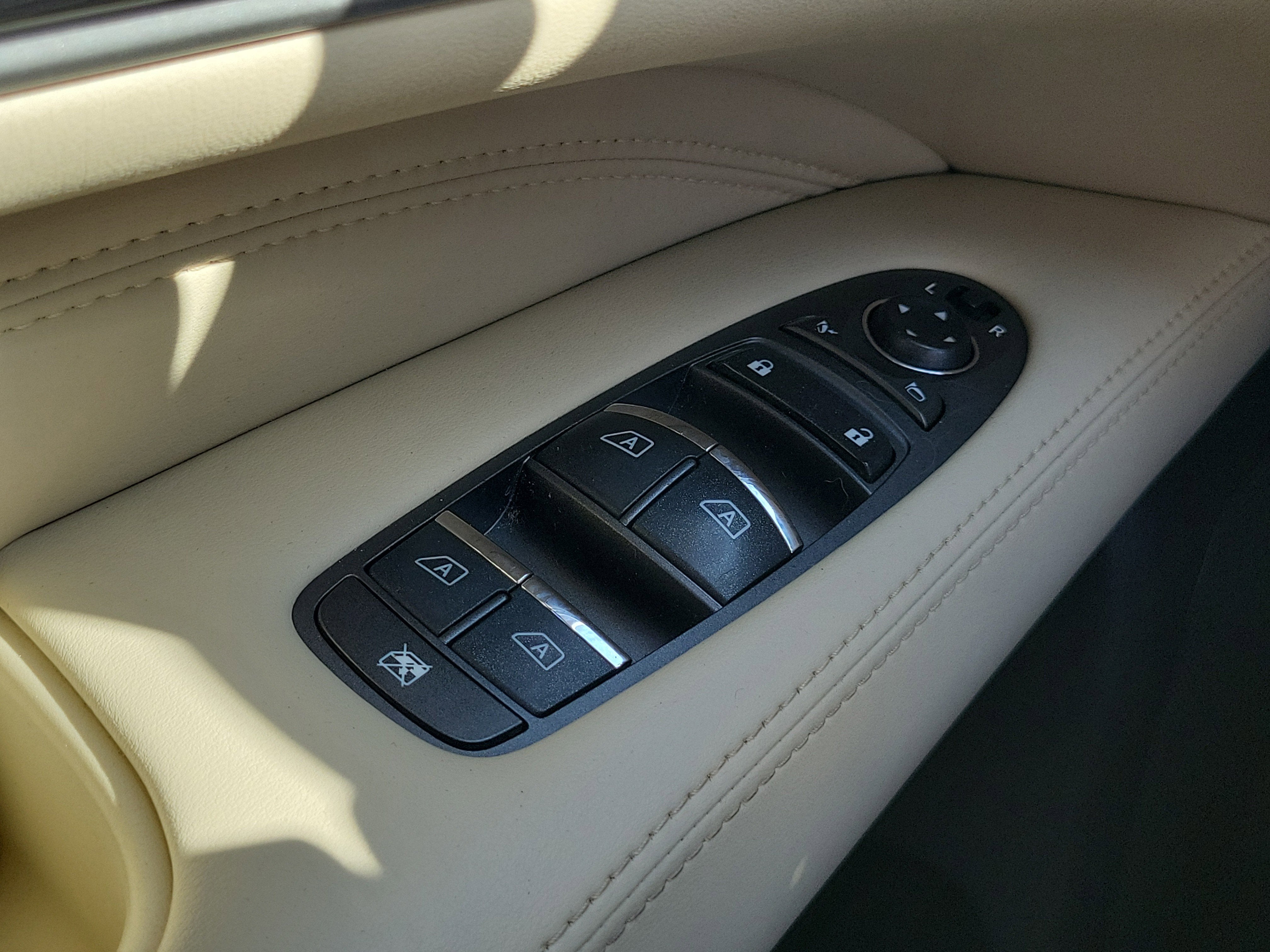 2017 INFINITI QX60 AWD