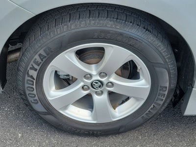 2018 Toyota Sienna LE