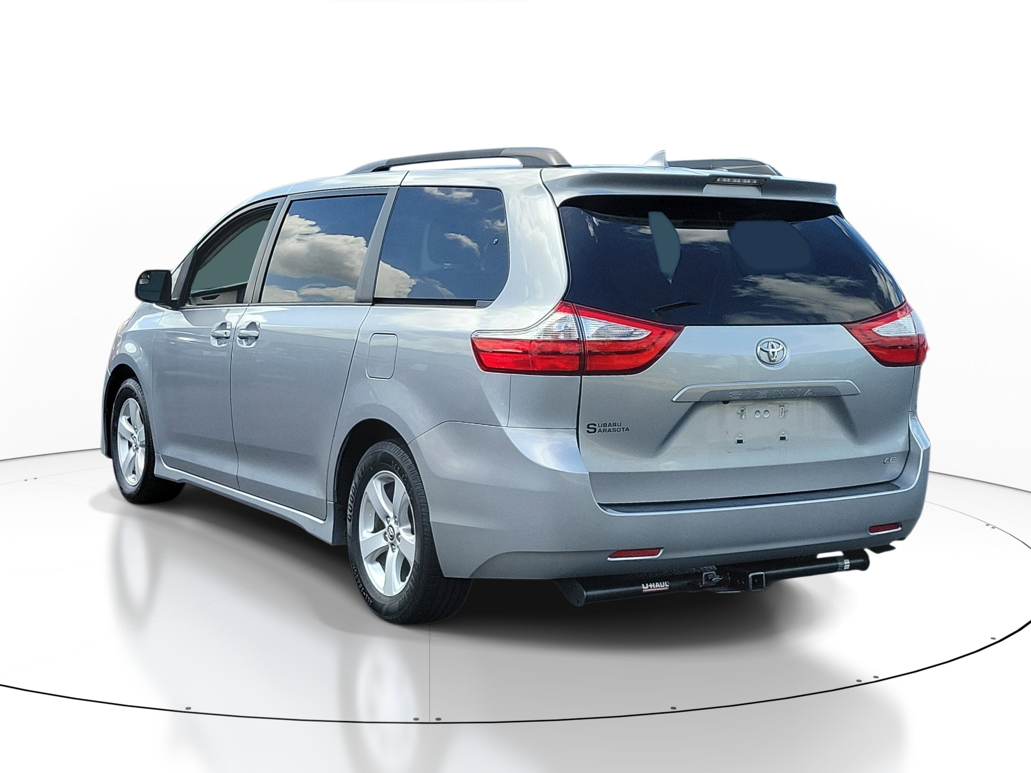 2018 Toyota Sienna LE