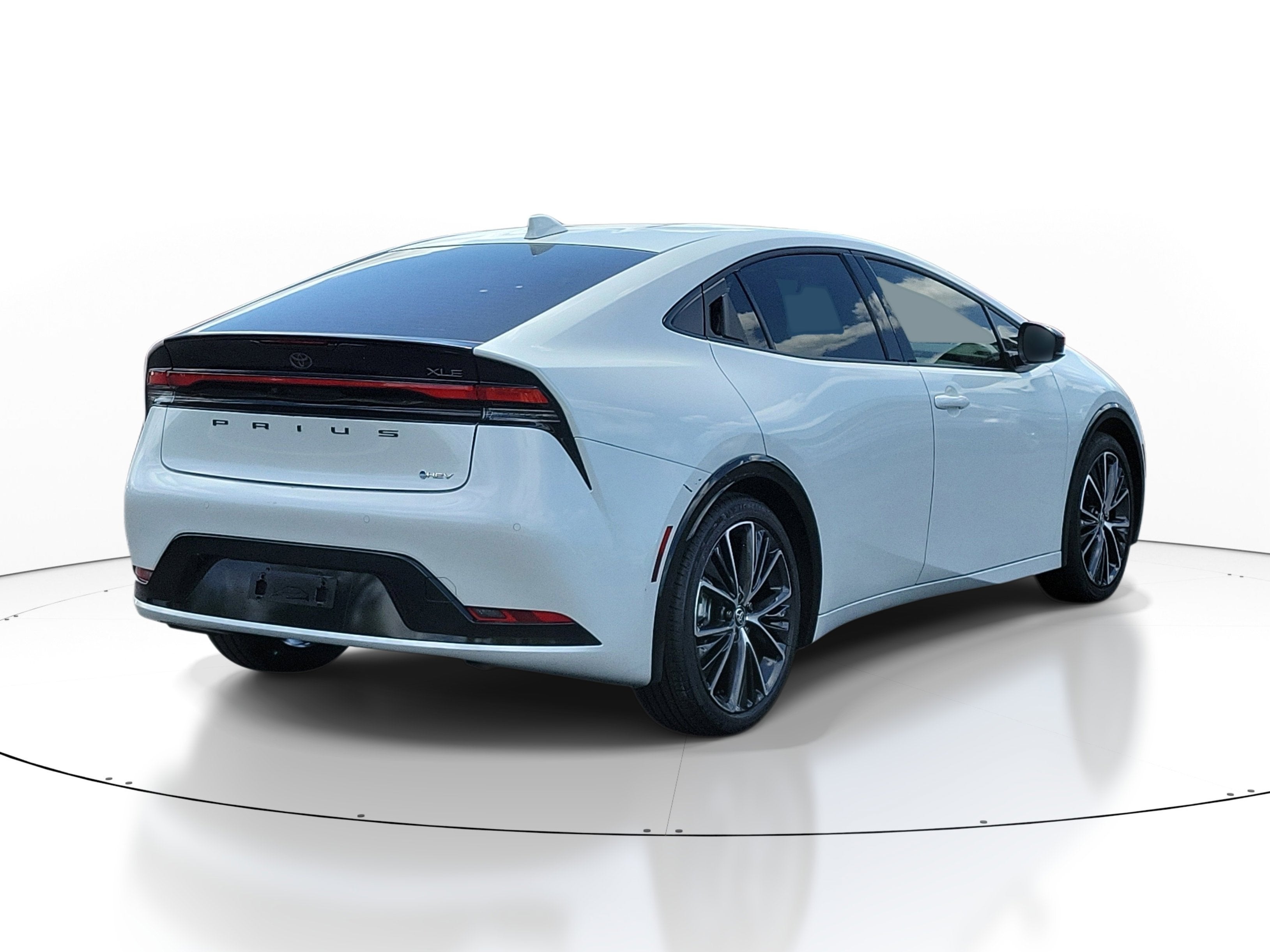 2024 Toyota Prius LE