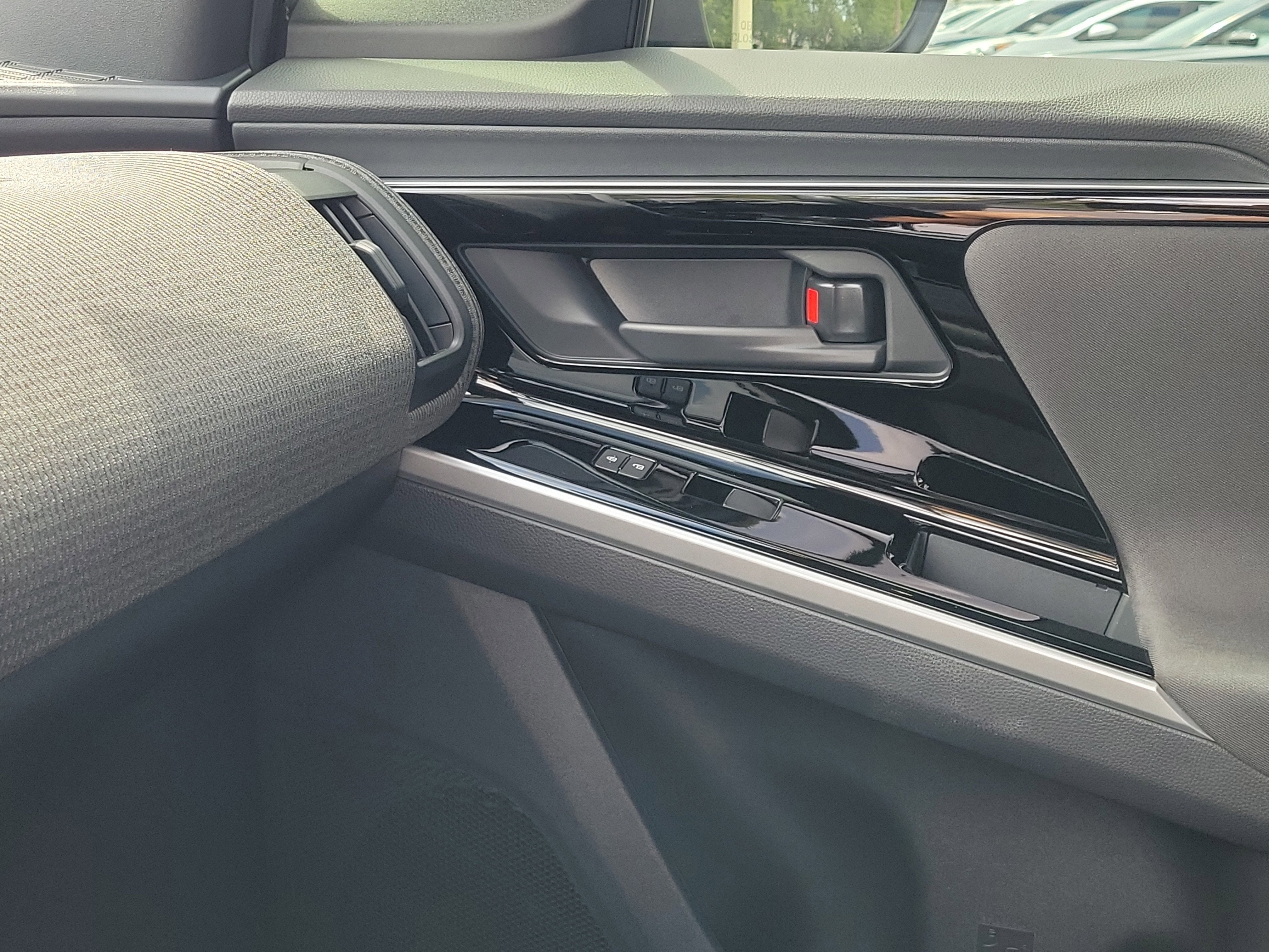 2023 Subaru Solterra Premium