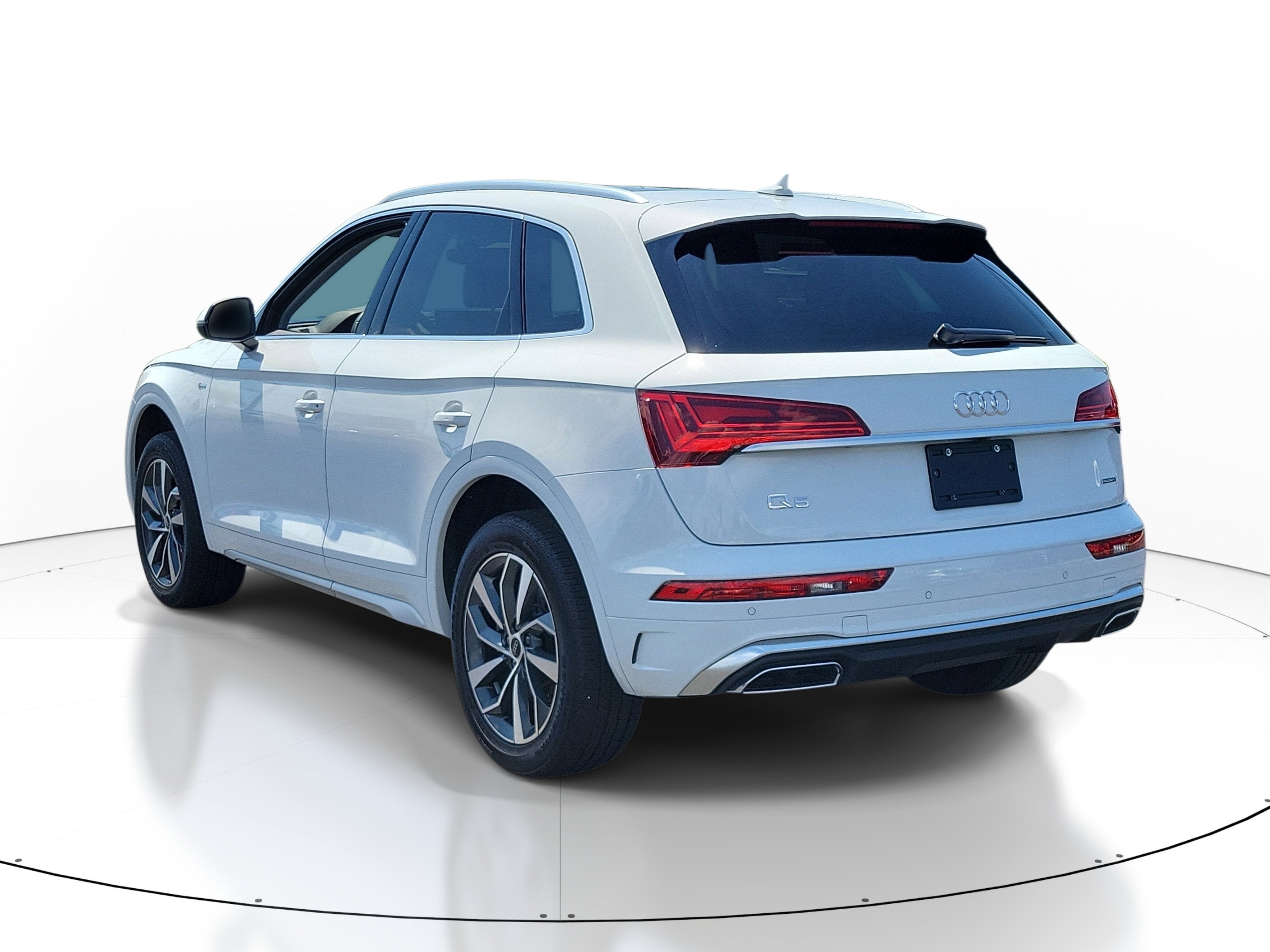 2024 Audi Q5 S line Premium Plus
