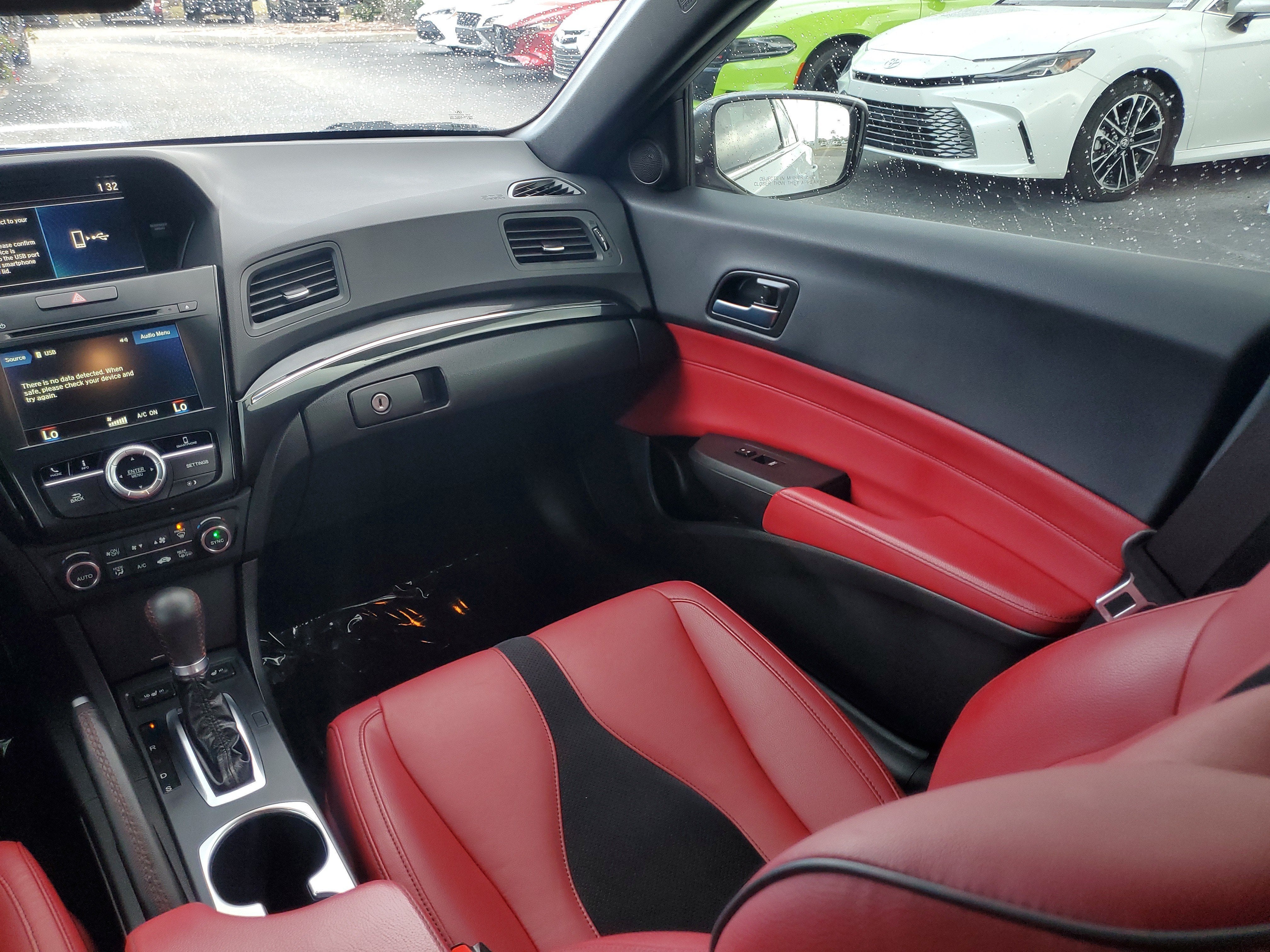 2022 Acura ILX w/Premium/A-SPEC Package