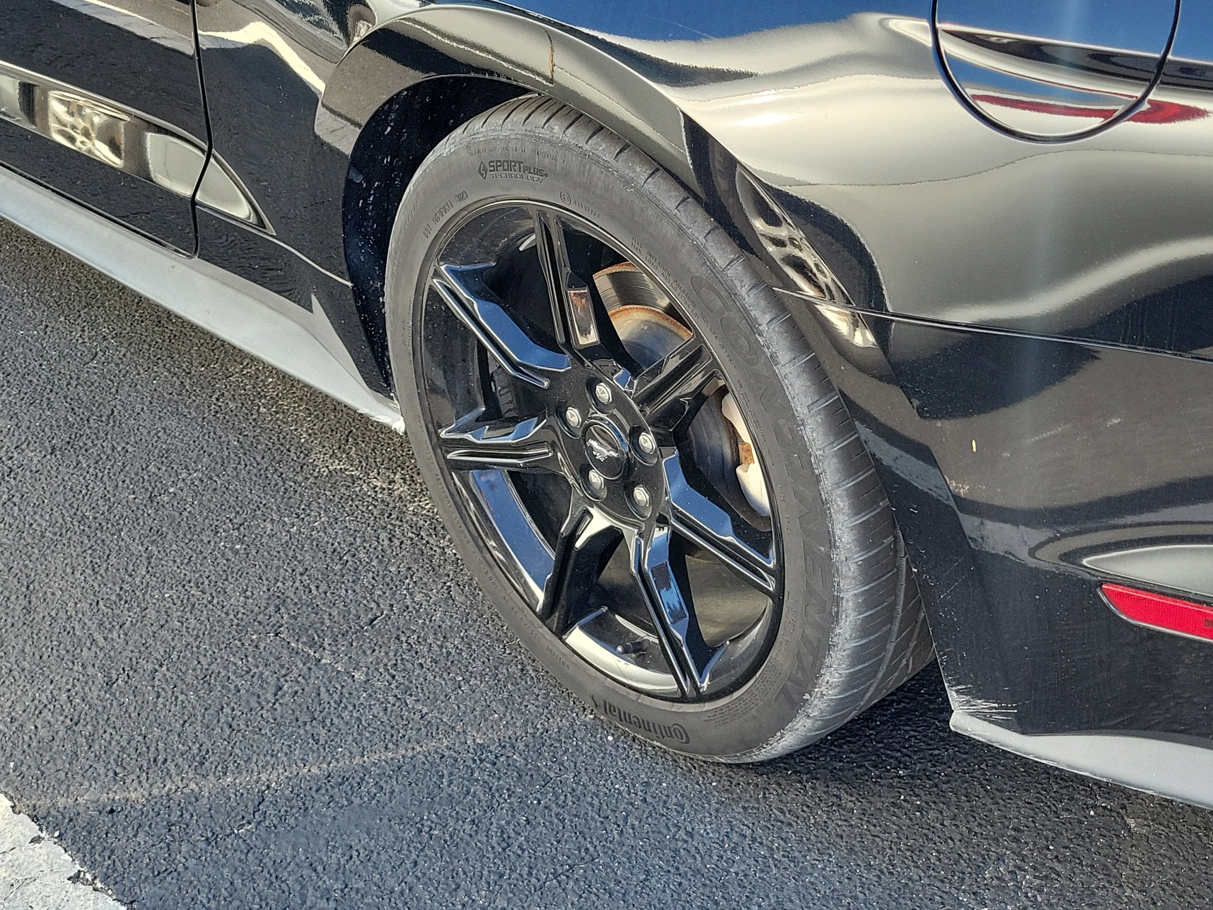 2020 Ford Mustang EcoBoost