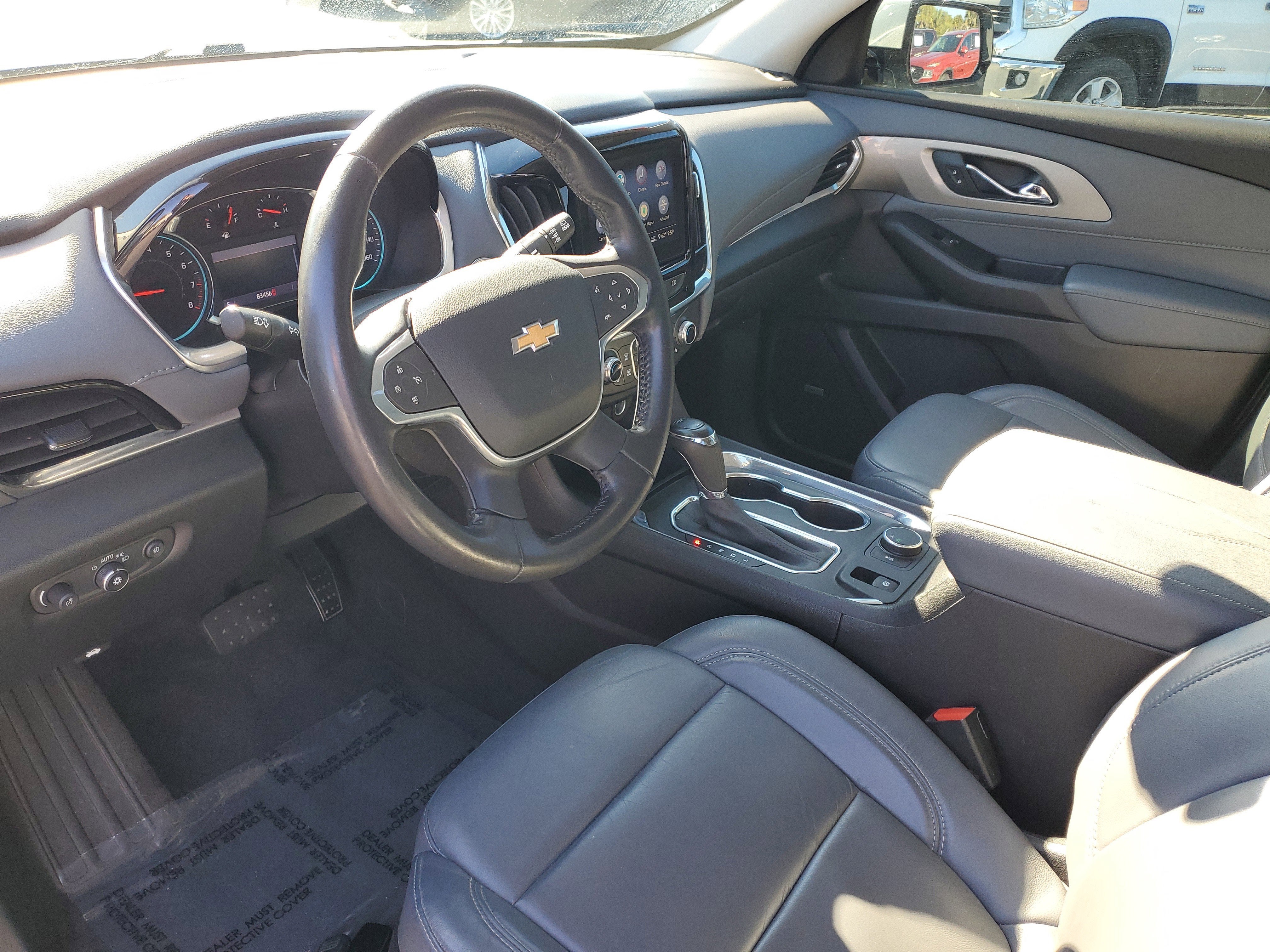 2020 Chevrolet Traverse LT Leather
