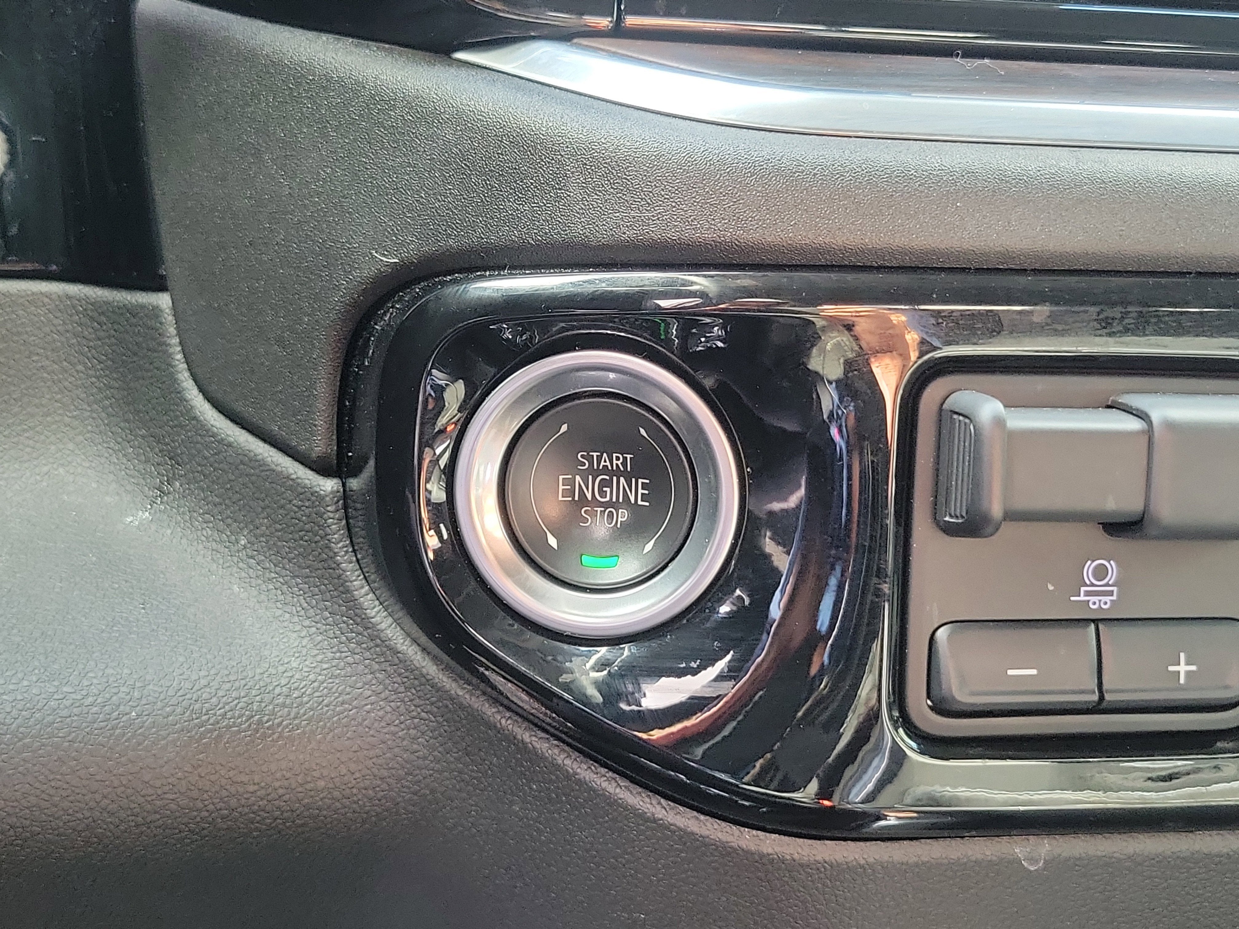 2025 GMC Sierra 2500HD SLT