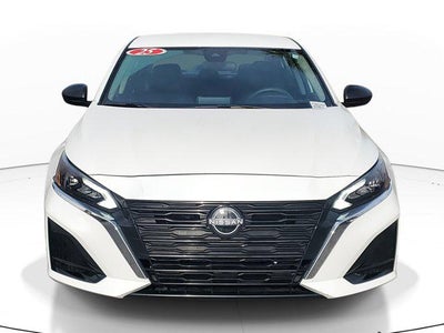 2025 Nissan Altima SV